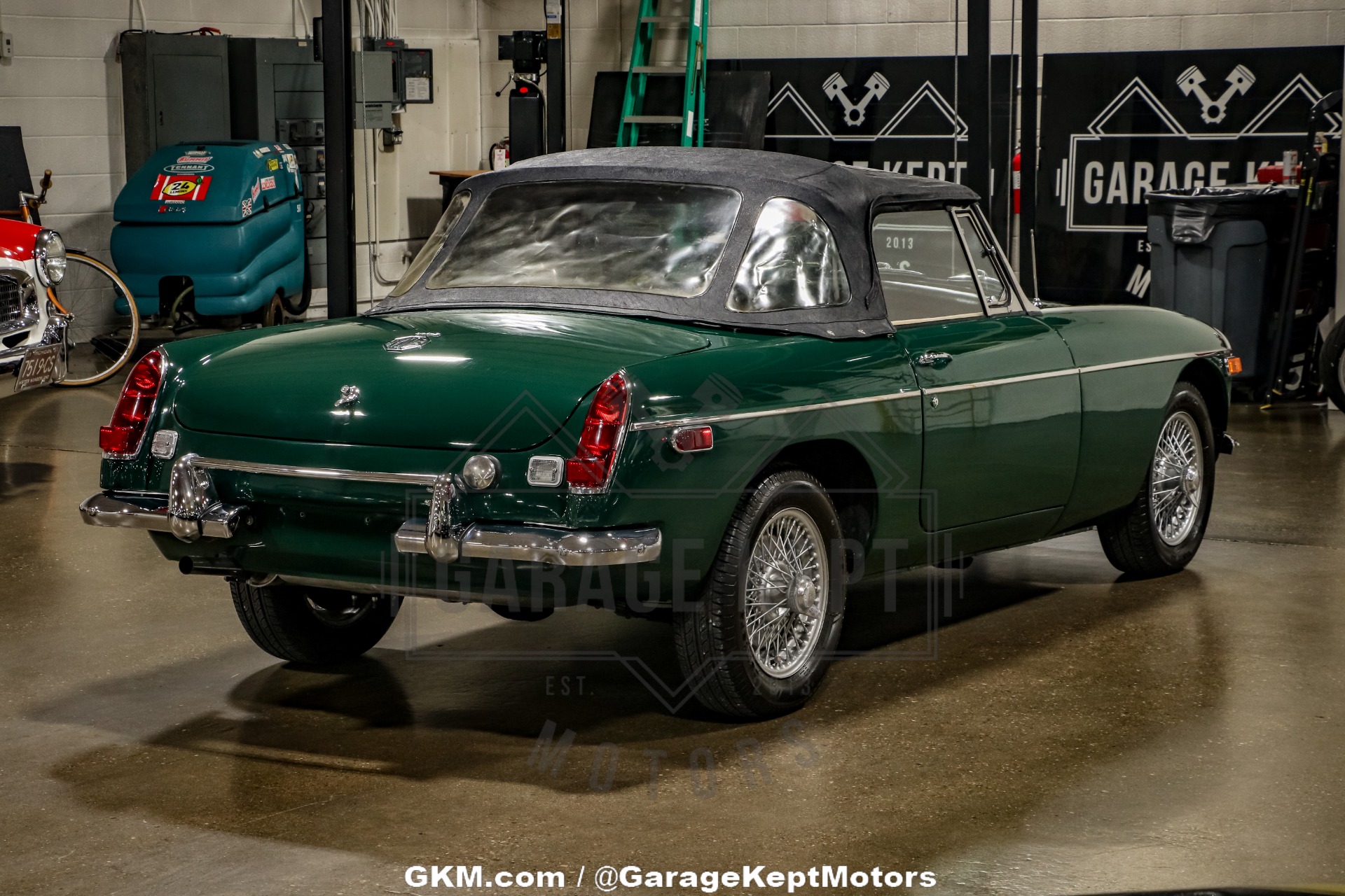 1970 MG MGB 12