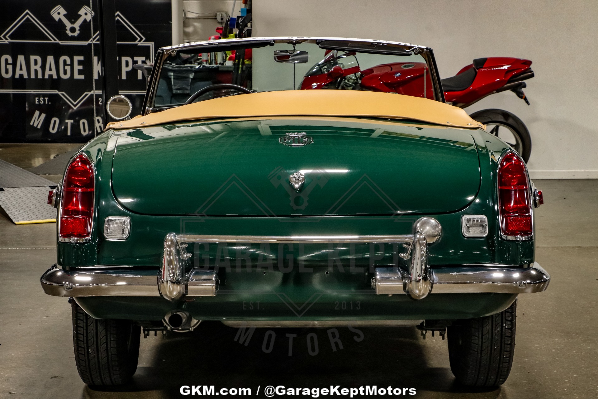 1970 MG MGB 56