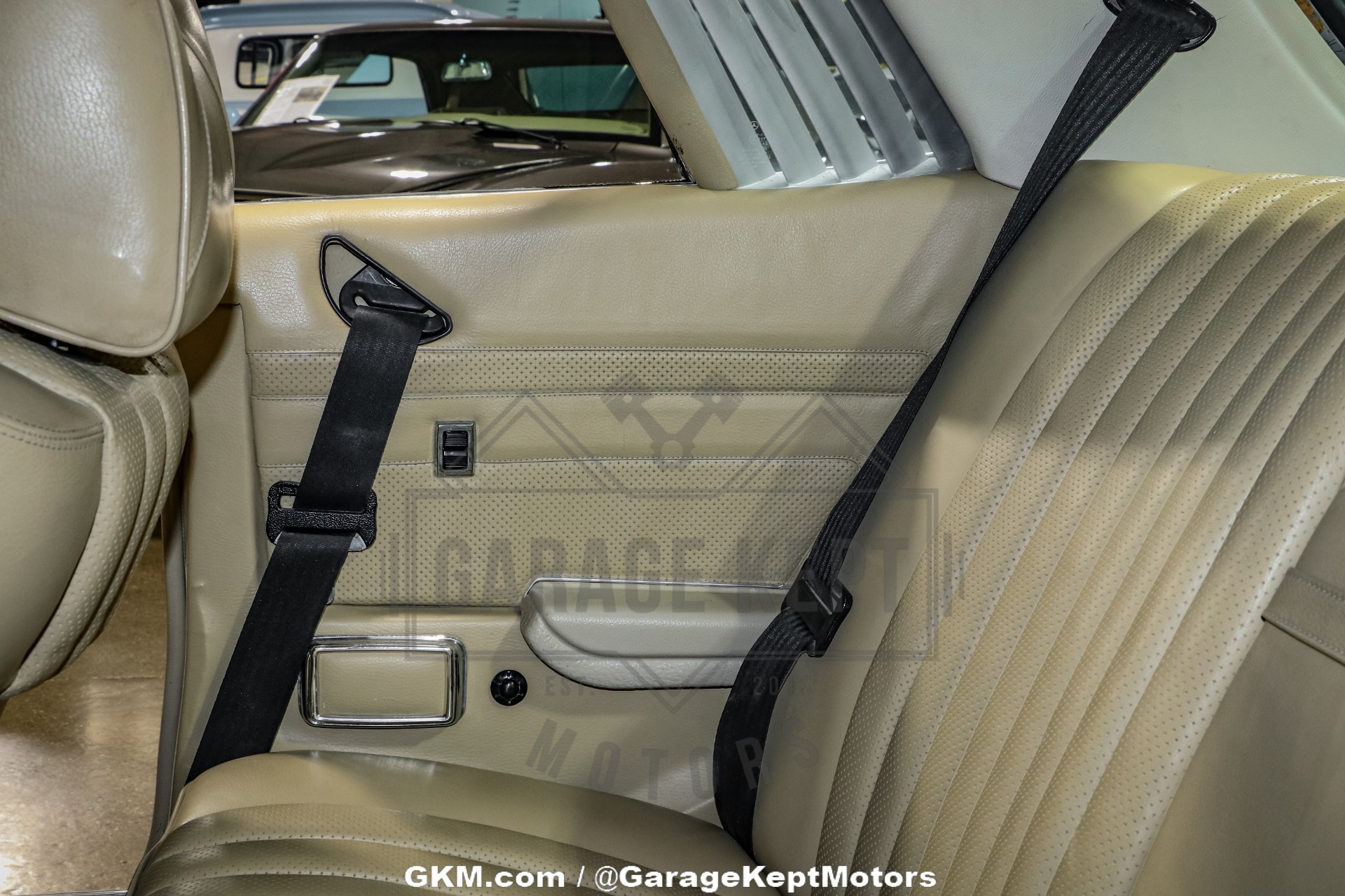 1976 Mercedes 450 SLC 105