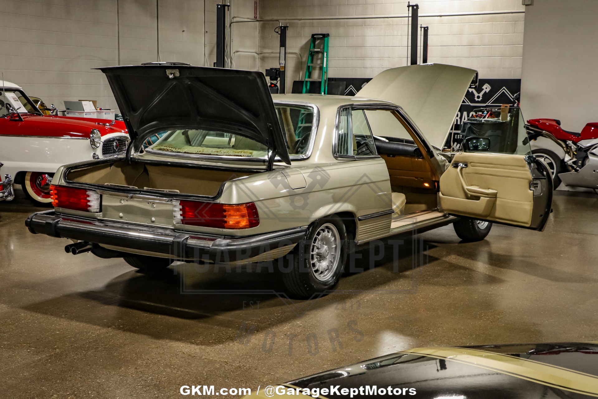 1976 Mercedes 450 SLC 64