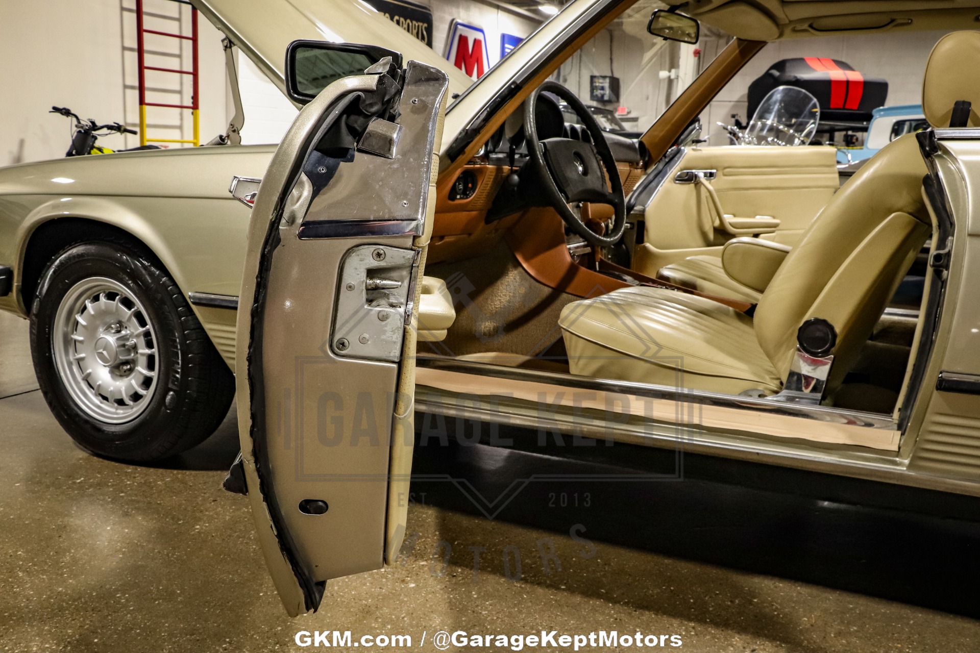 1976 Mercedes 450 SLC 92