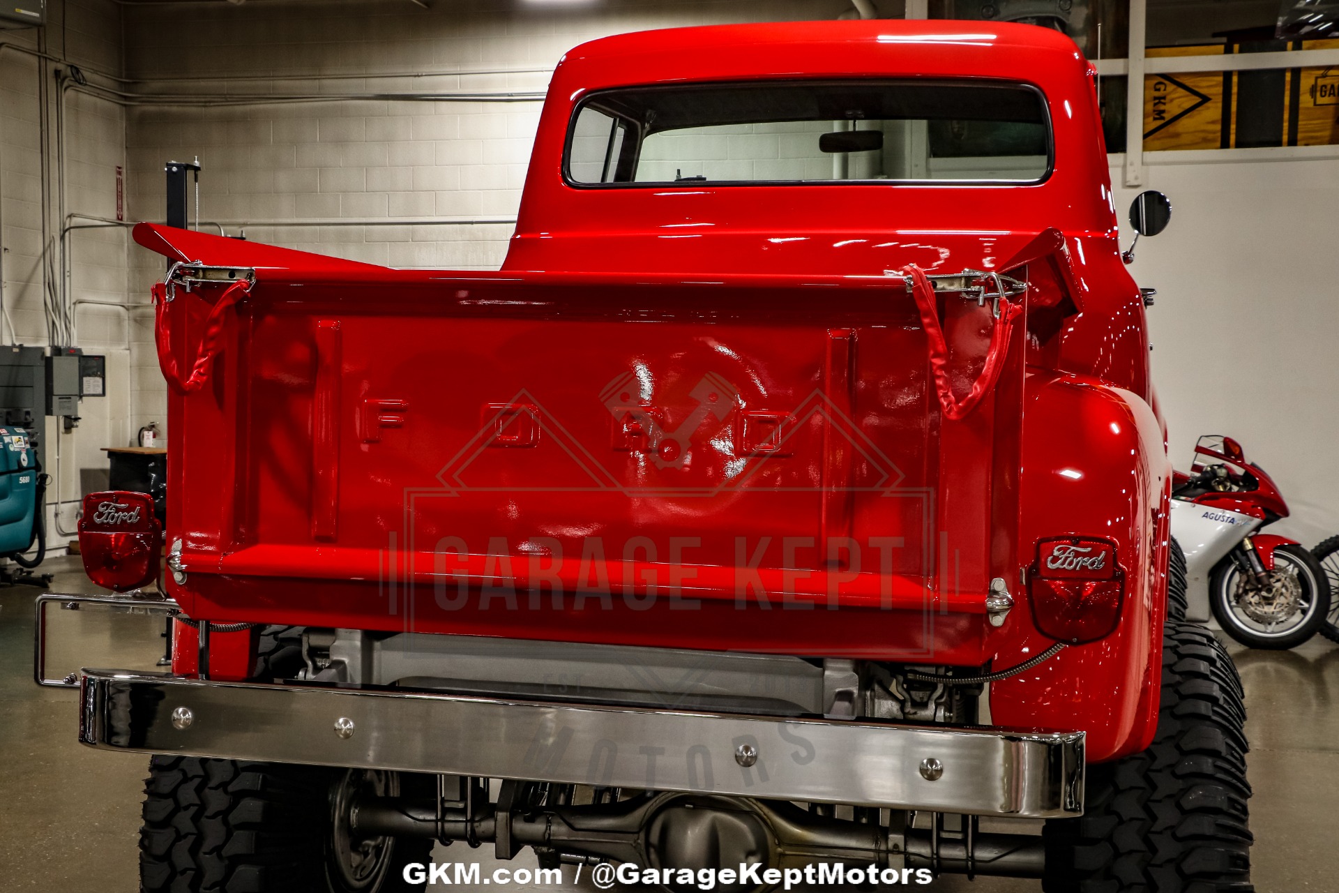 1956 Ford F100 48