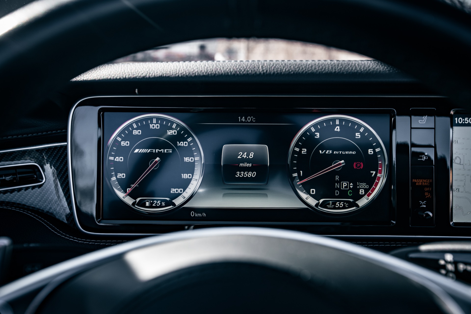 2017 Mercedes-Benz AMG S63 18