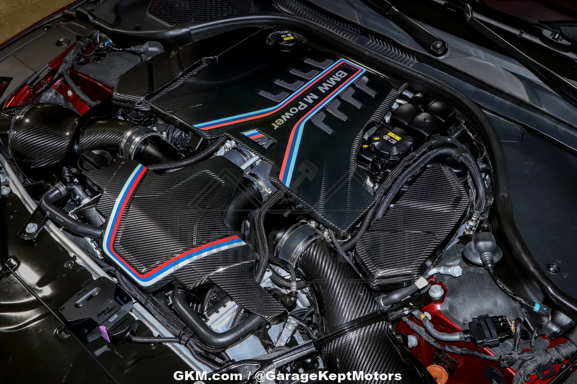 2022 BMW M8 200