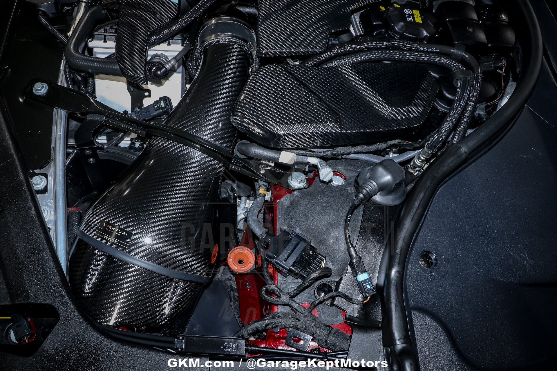 2022 BMW M8 201
