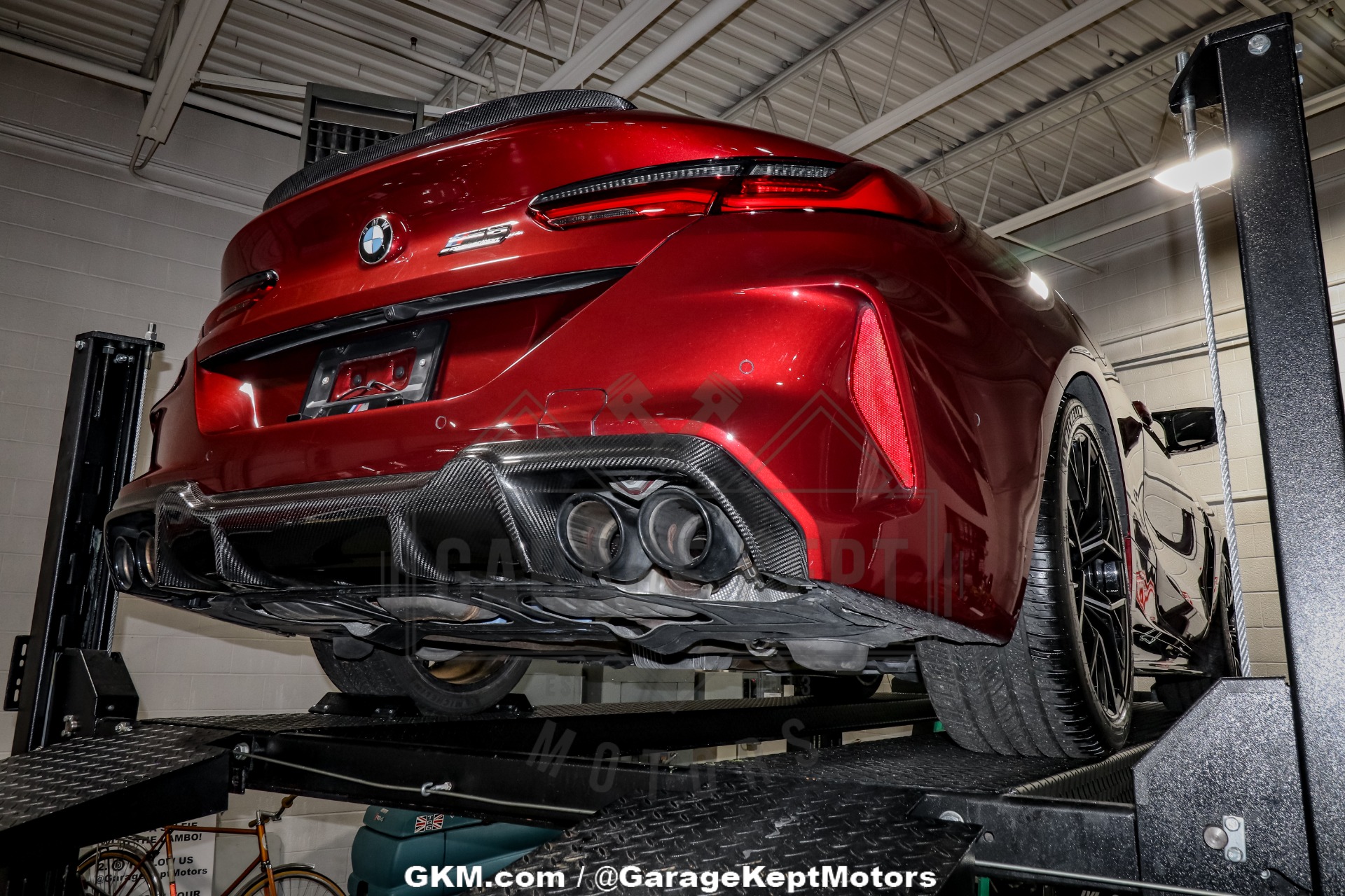 2022 BMW M8 213