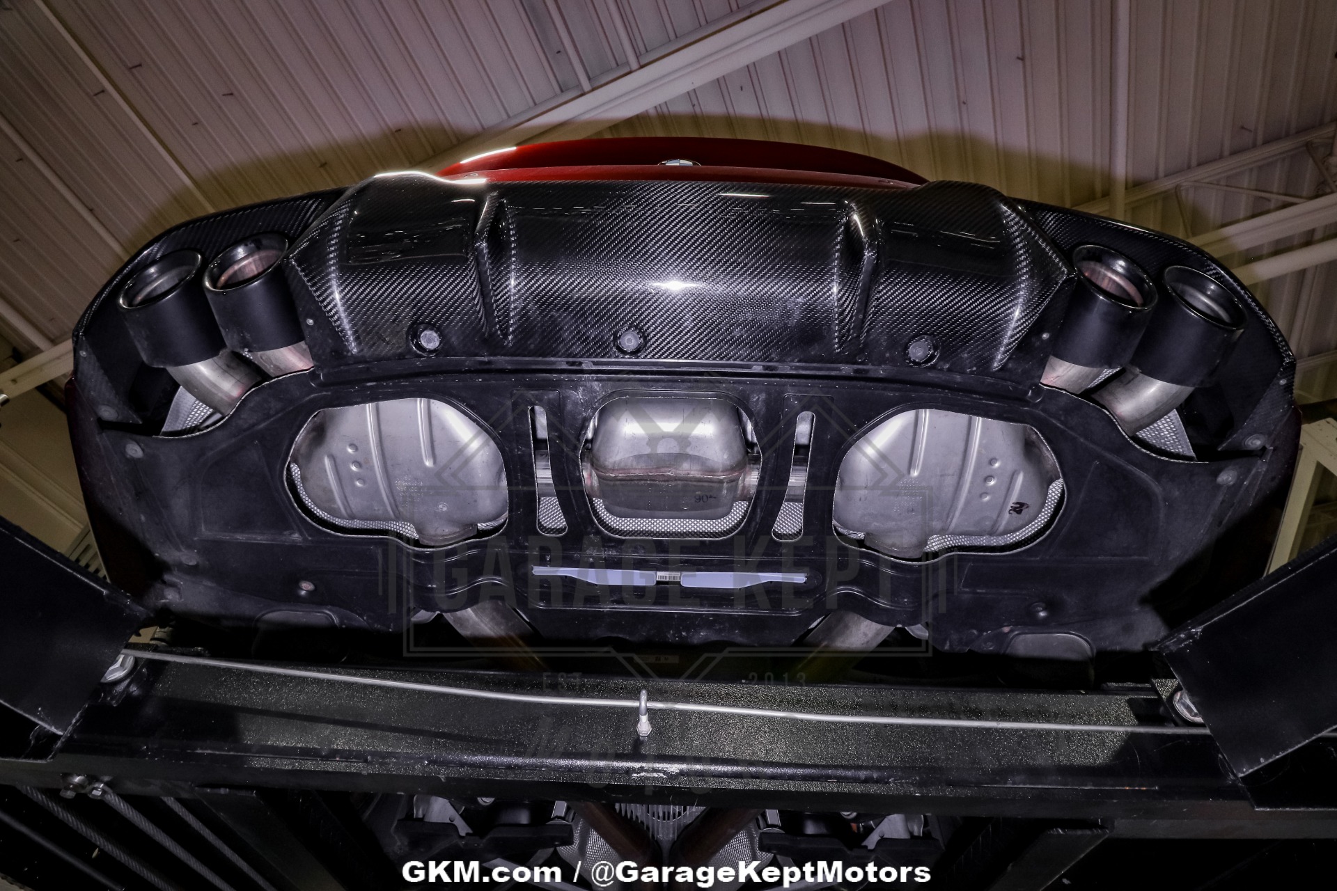 2022 BMW M8 236