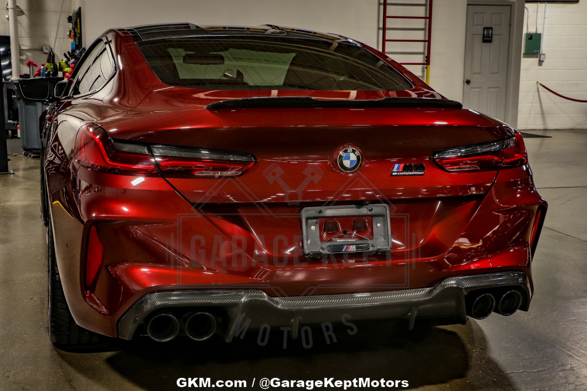 2022 BMW M8 61