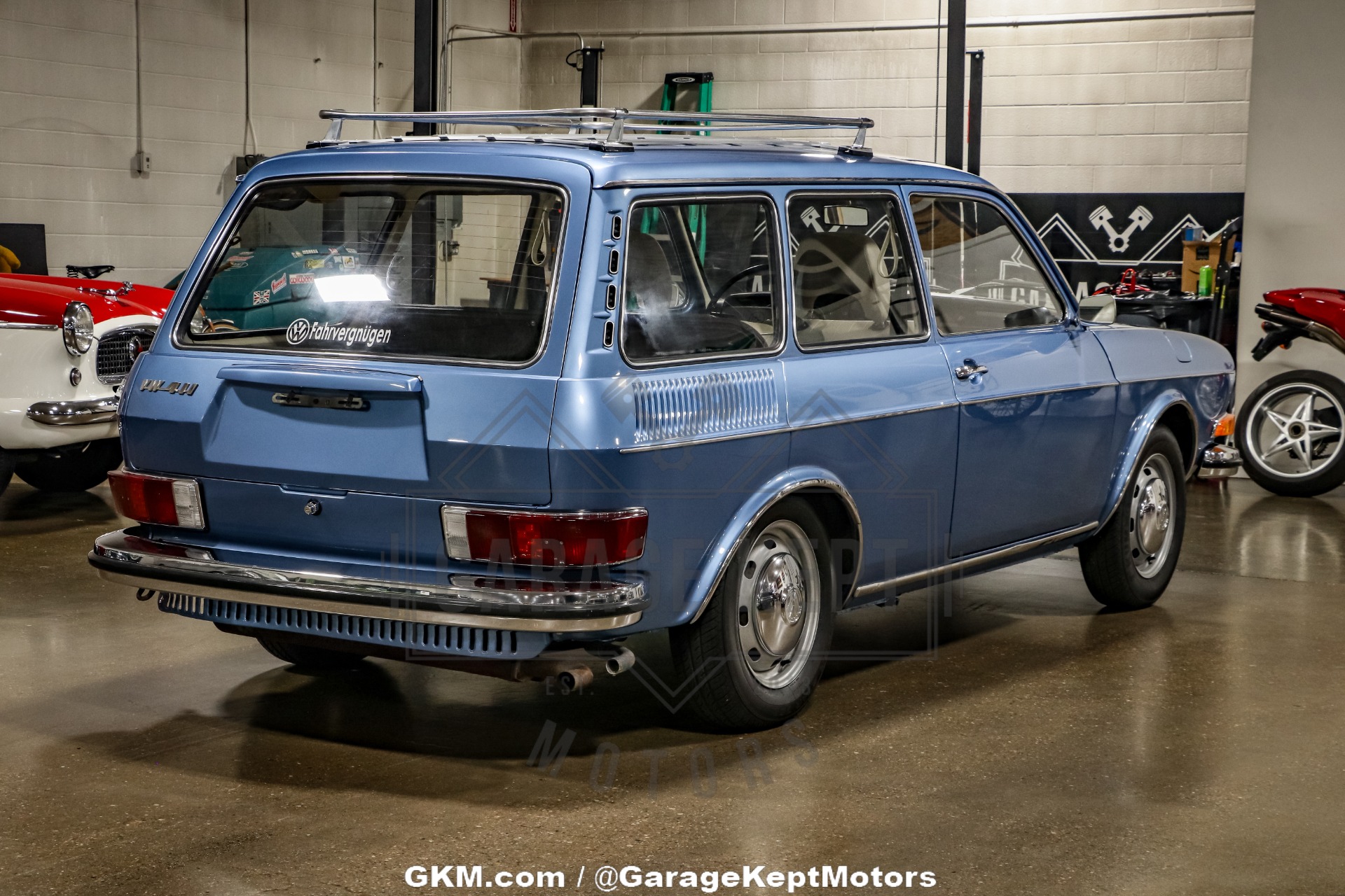 1972 Volkswagen Type 4 13