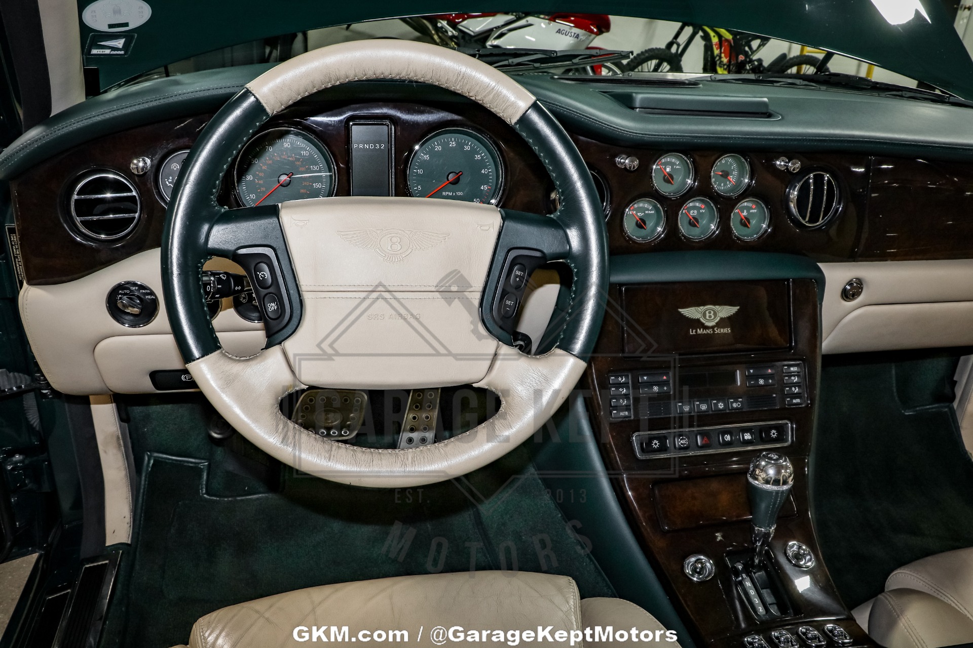 2001 Bentley Arnage 143