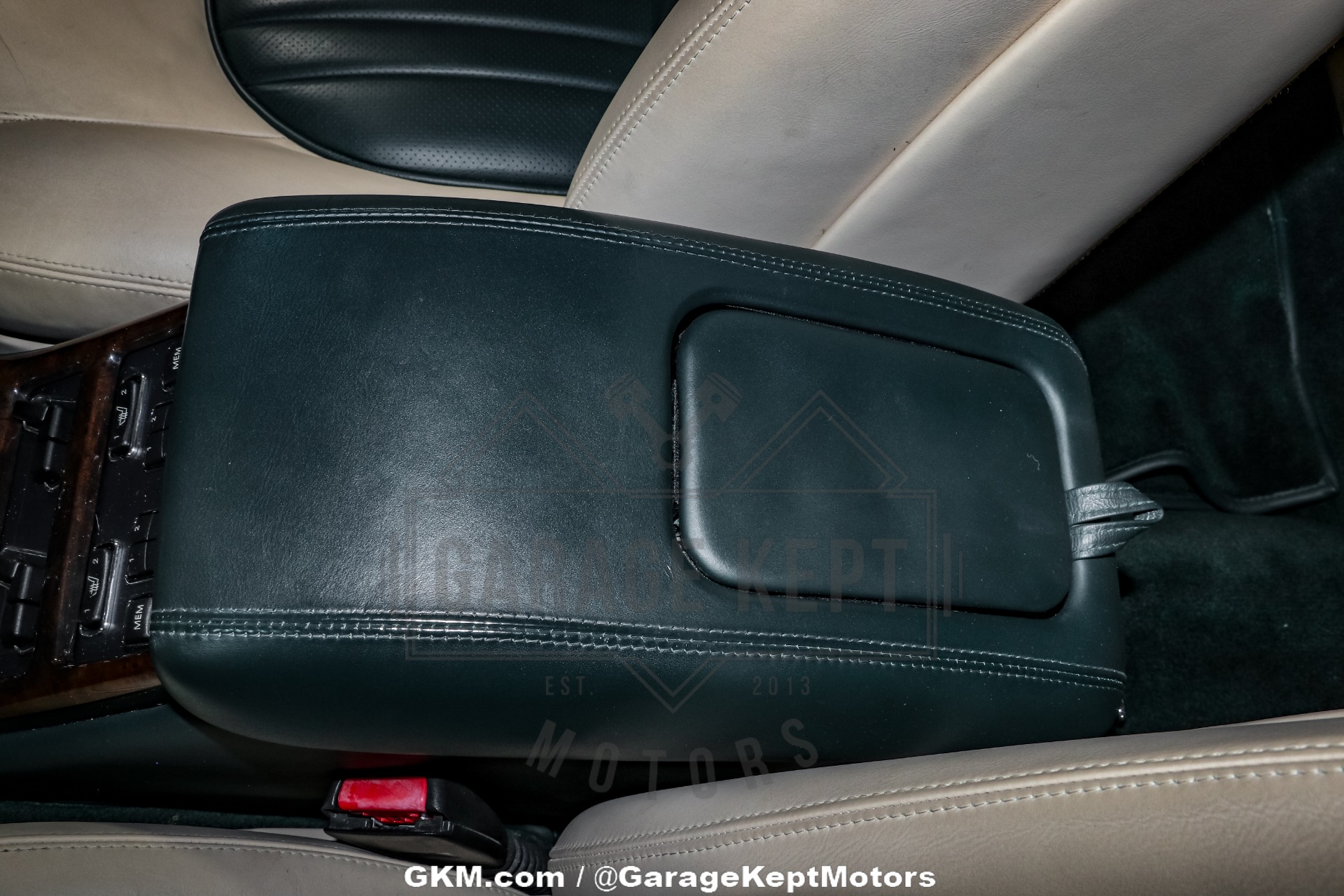 2001 Bentley Arnage 159