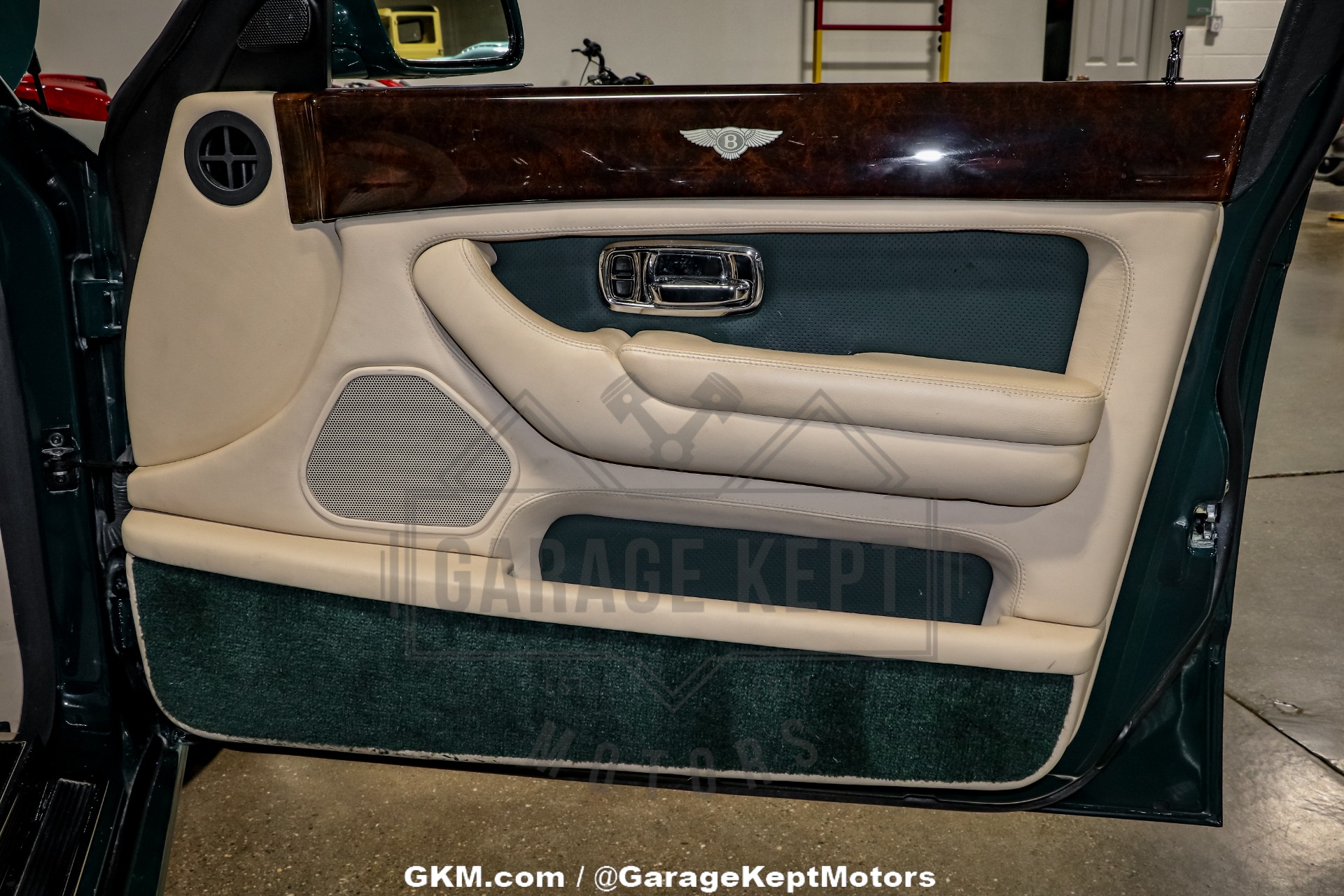 2001 Bentley Arnage 71