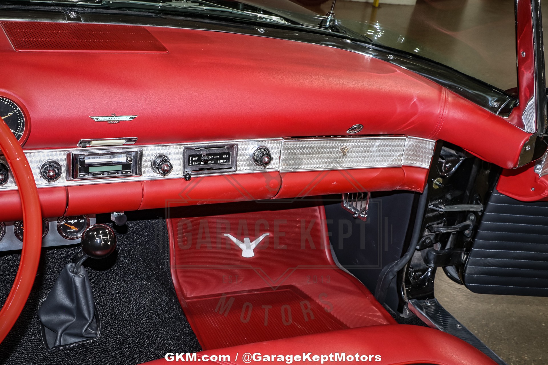 1956 Ford Thunderbird 118