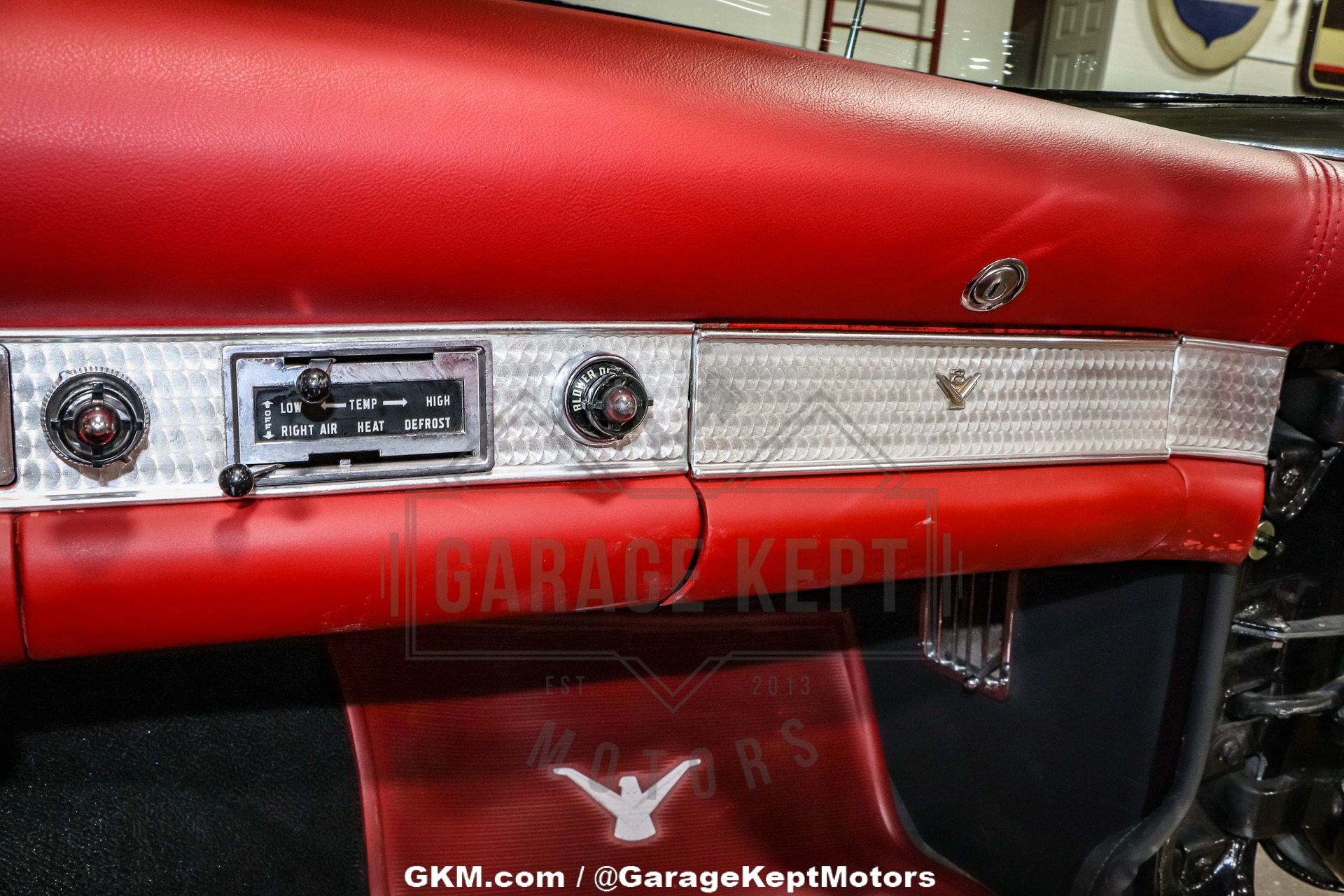 1956 Ford Thunderbird 127