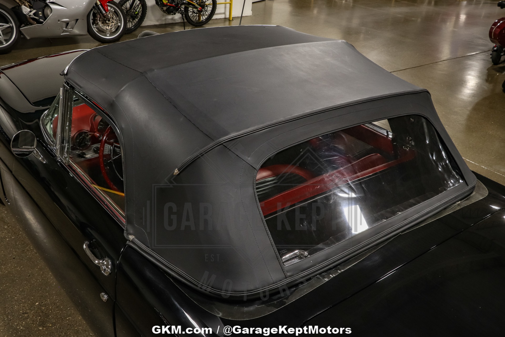 1956 Ford Thunderbird 13