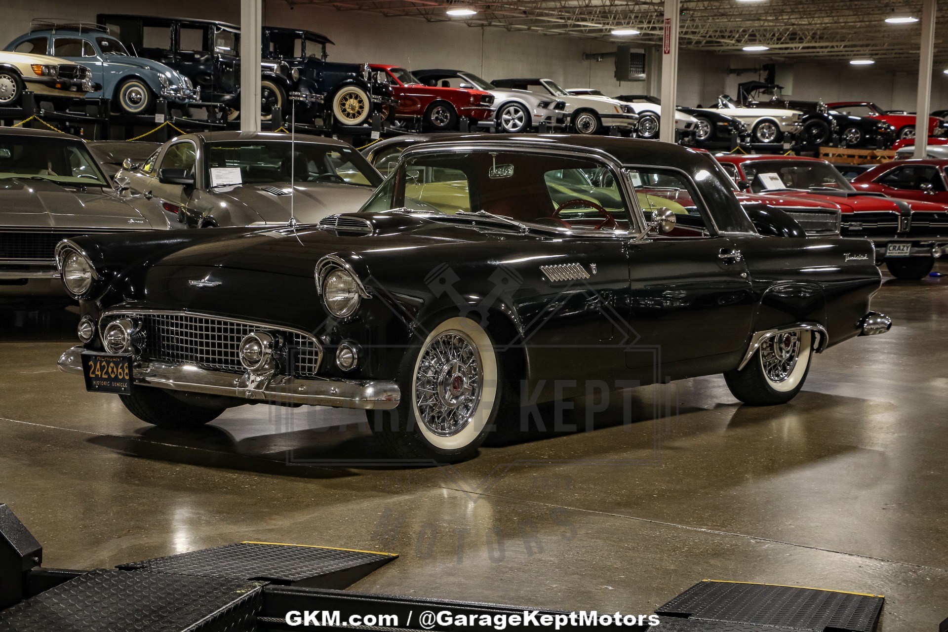 1956 Ford Thunderbird 31