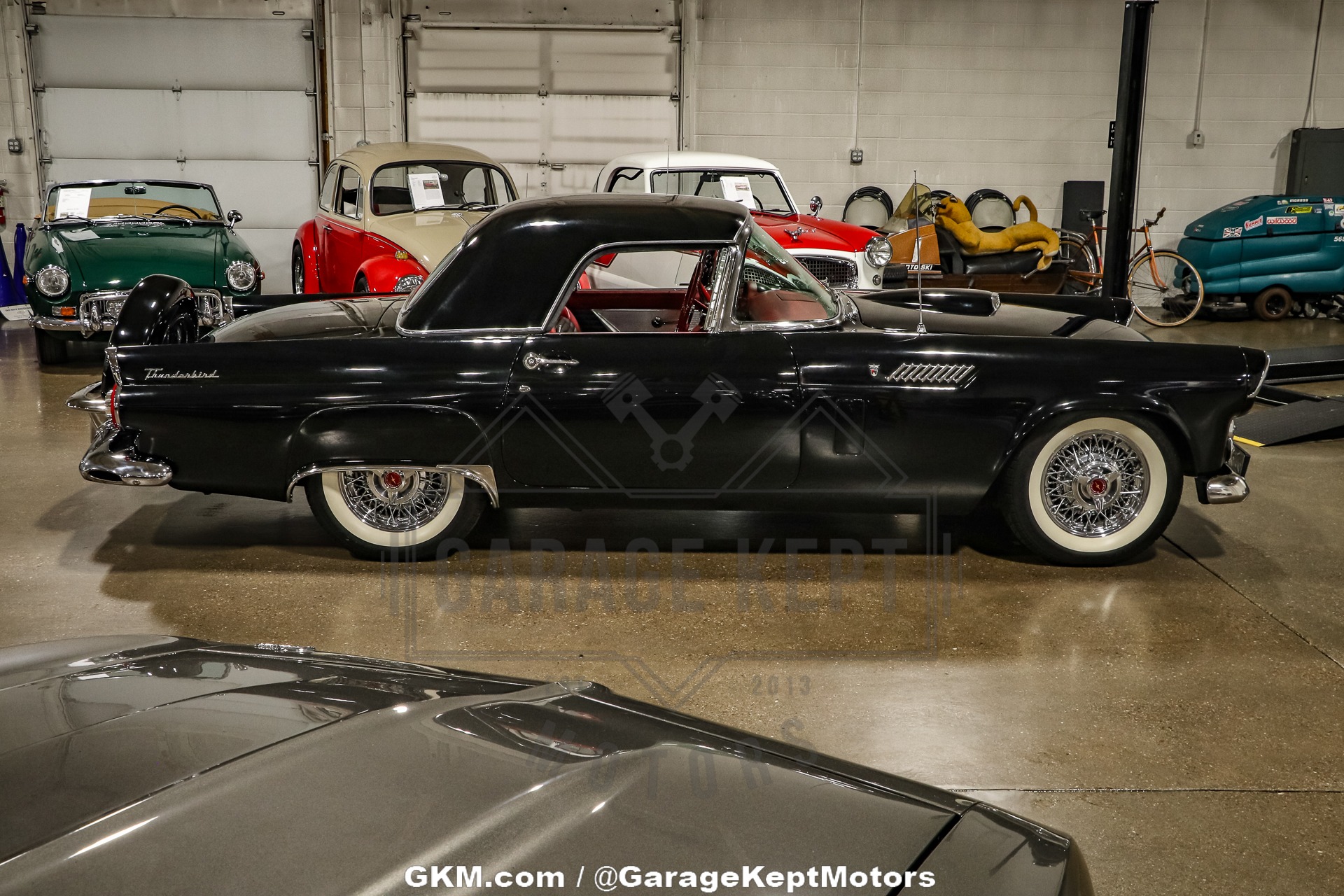 1956 Ford Thunderbird 35