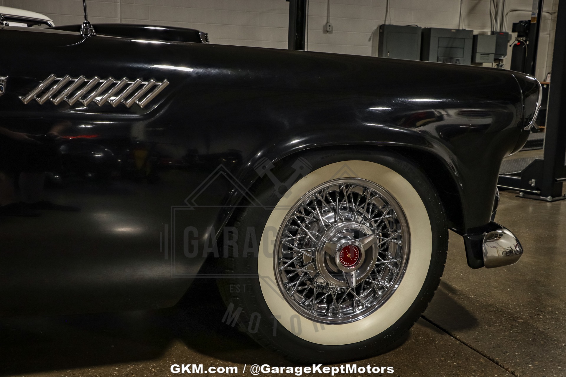 1956 Ford Thunderbird 85