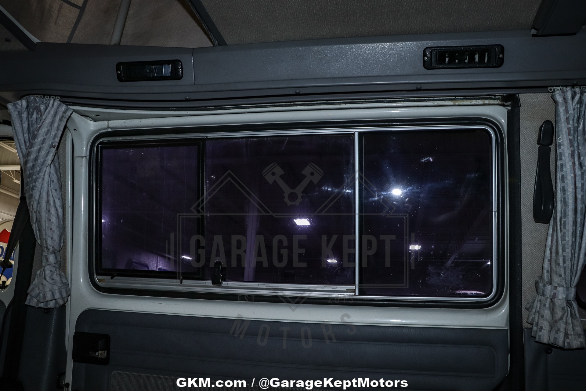 1989 Volkswagen Vanagon Westfalia 117