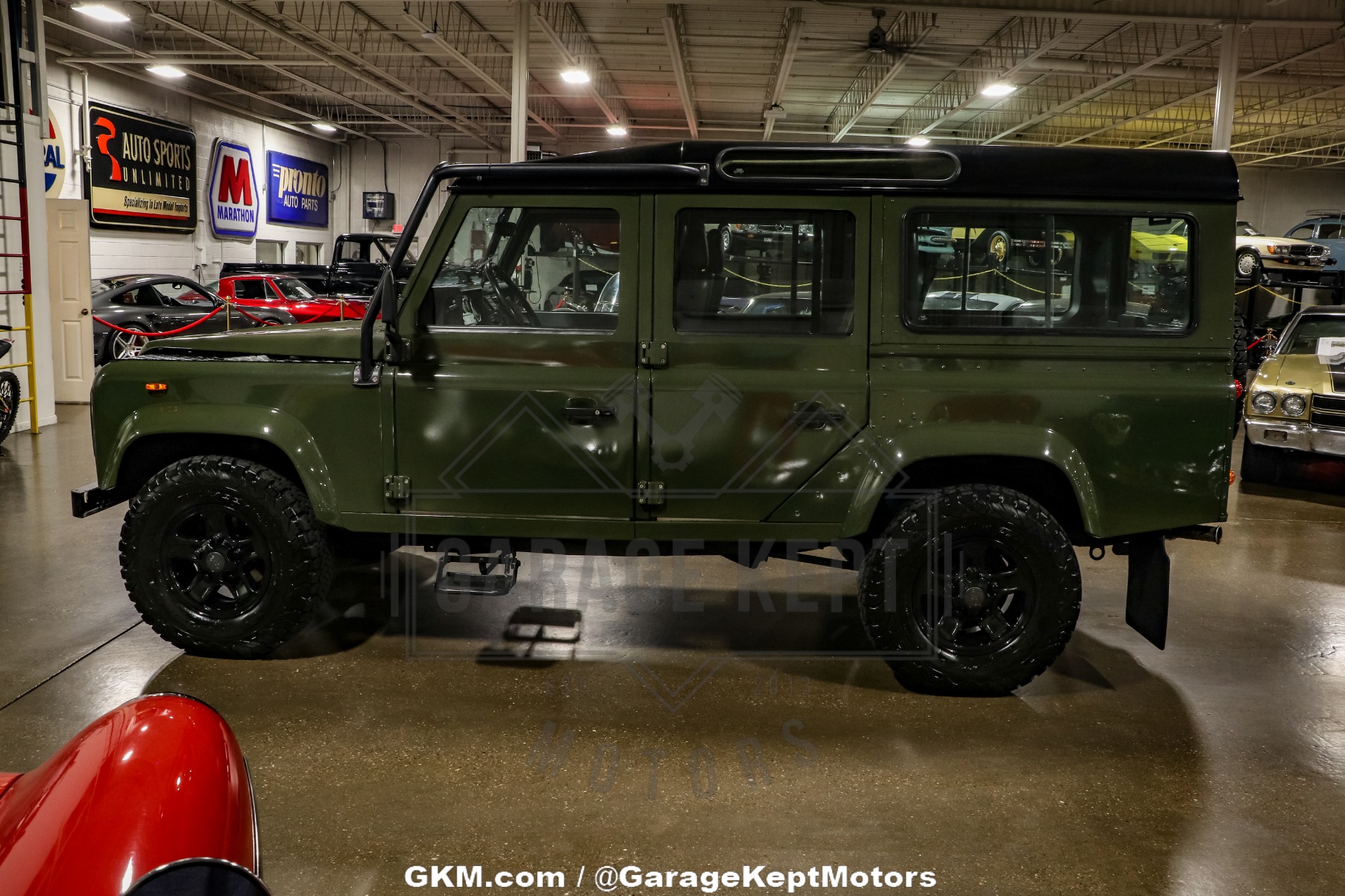 1986 Land Rover Defender 10