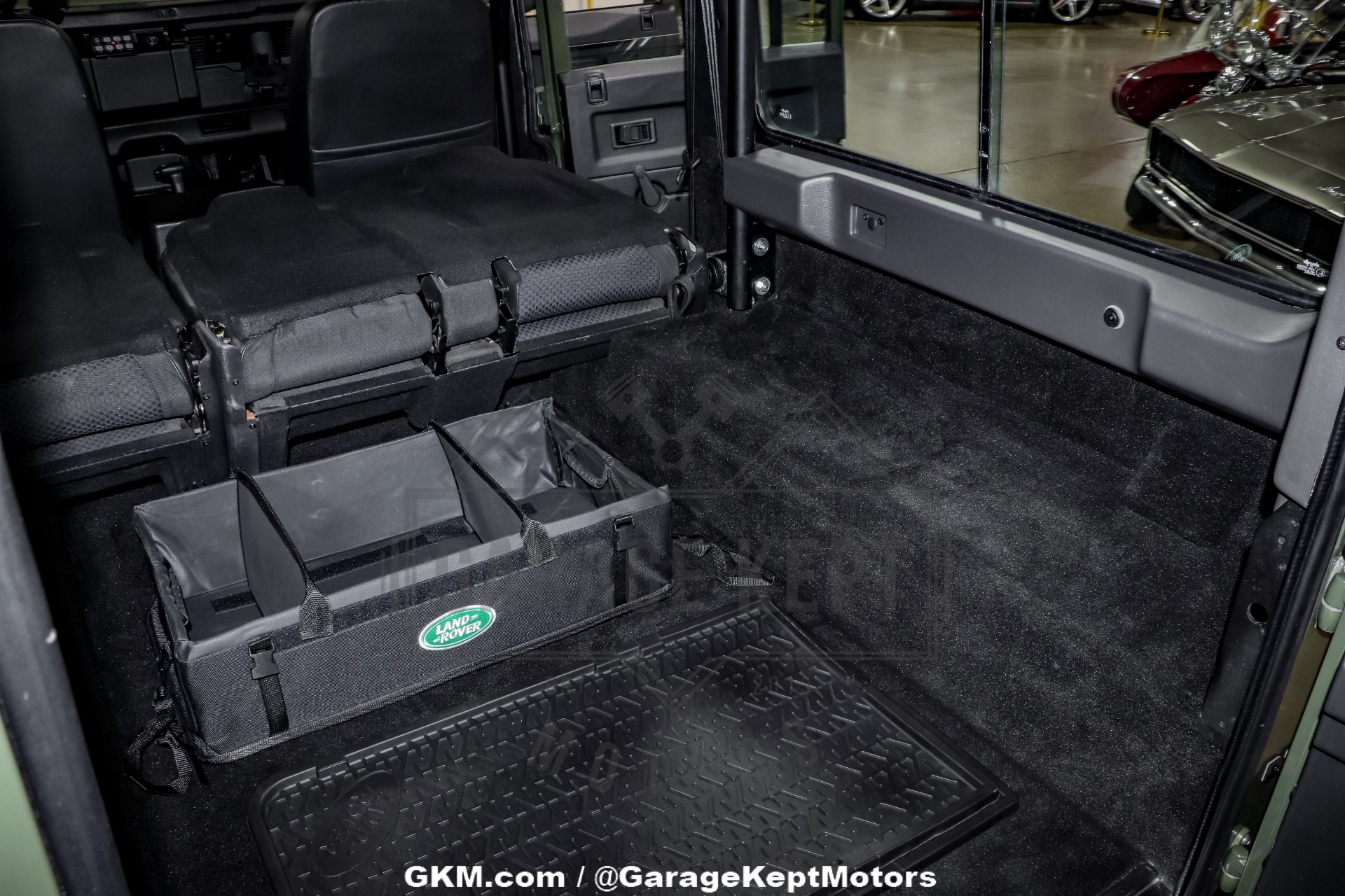 1986 Land Rover Defender 111