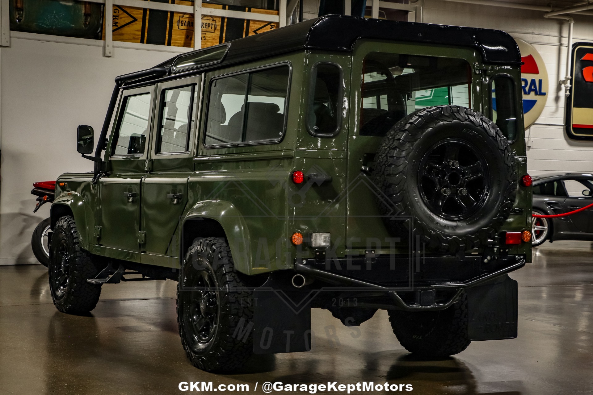 1986 Land Rover Defender 12