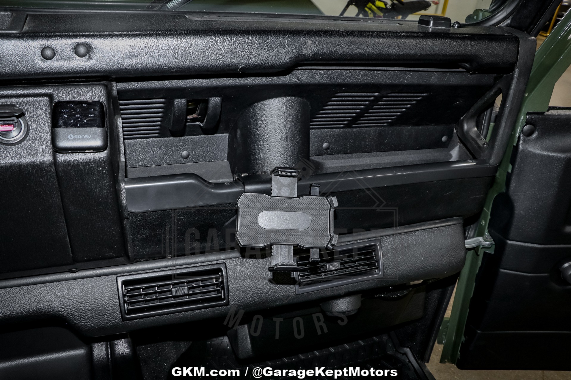 1986 Land Rover Defender 136