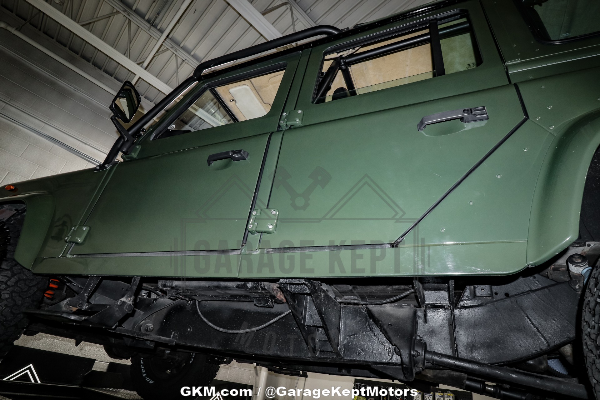 1986 Land Rover Defender 157