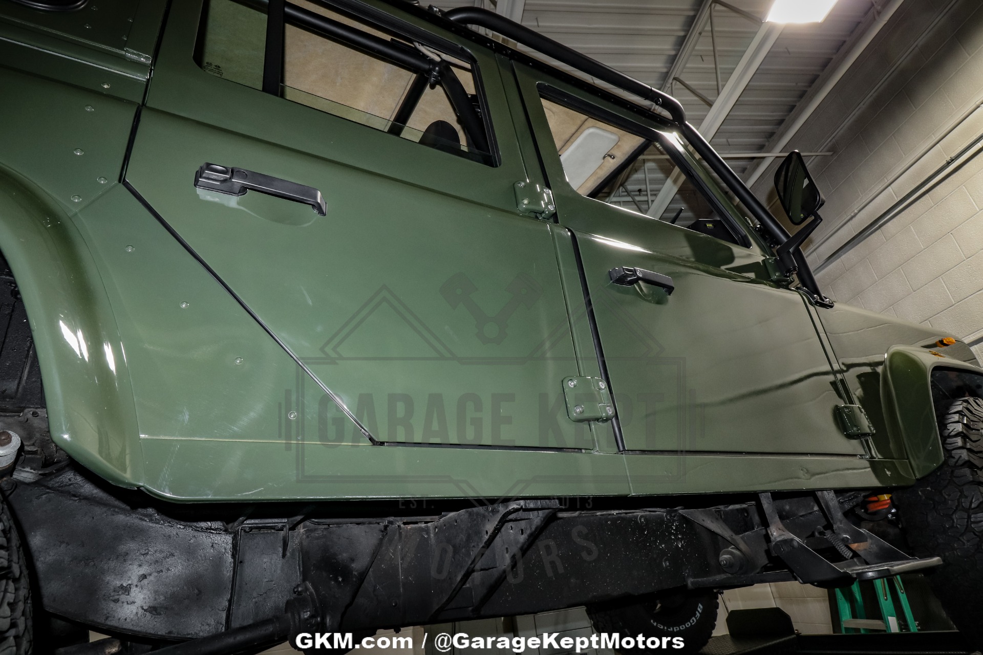 1986 Land Rover Defender 163