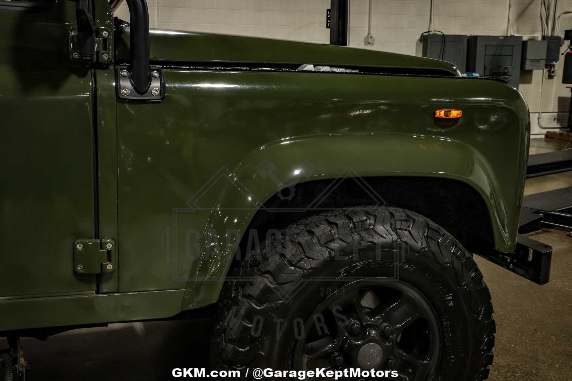 1986 Land Rover Defender 57