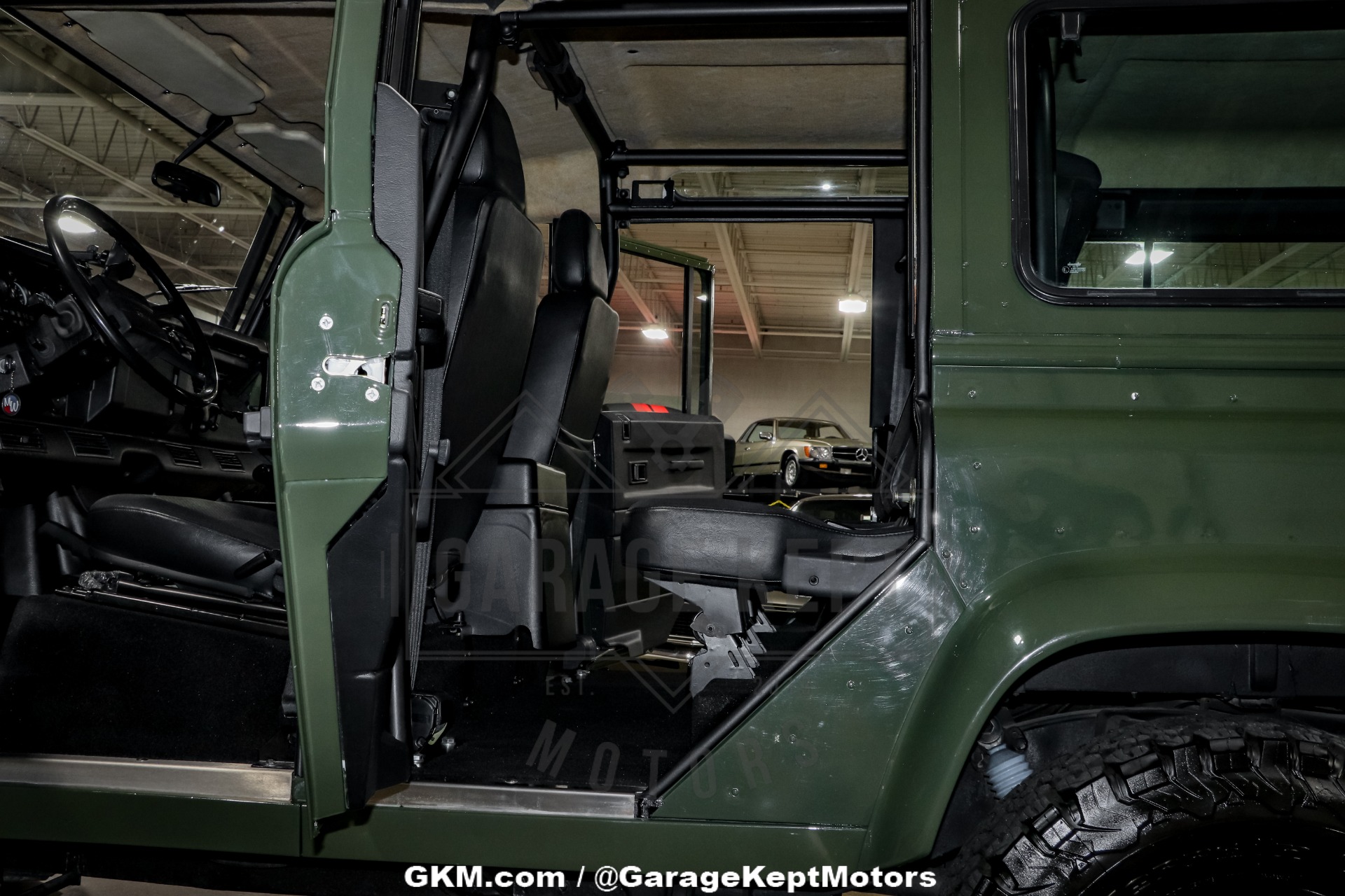 1986 Land Rover Defender 99