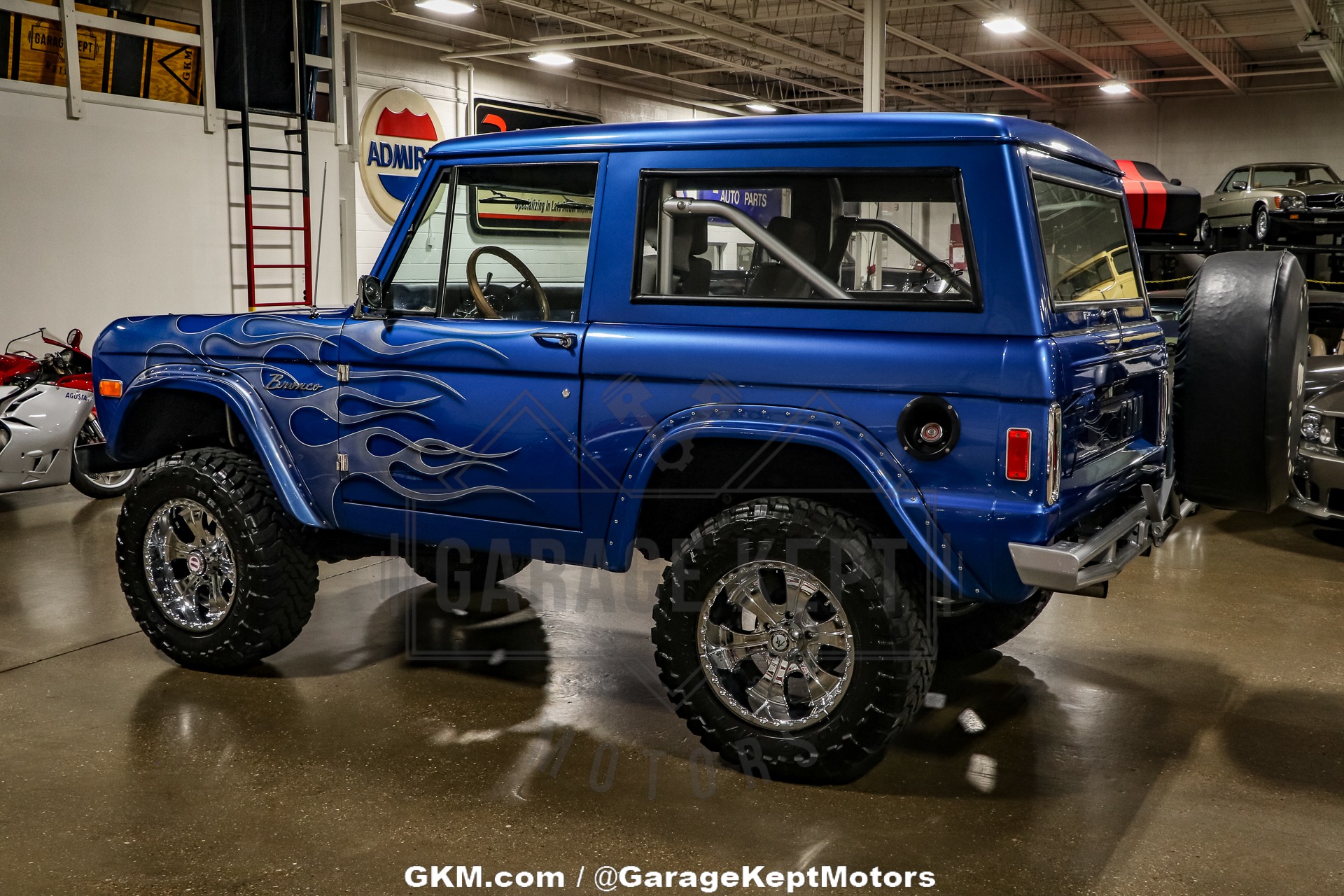 1971 Ford Bronco 11