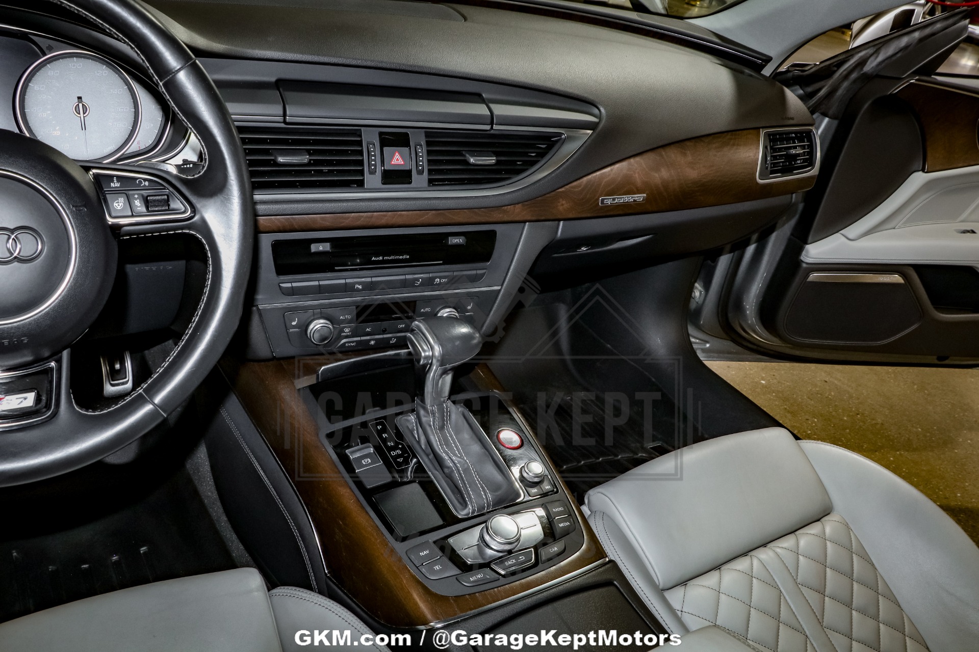 2014 Audi S7 136