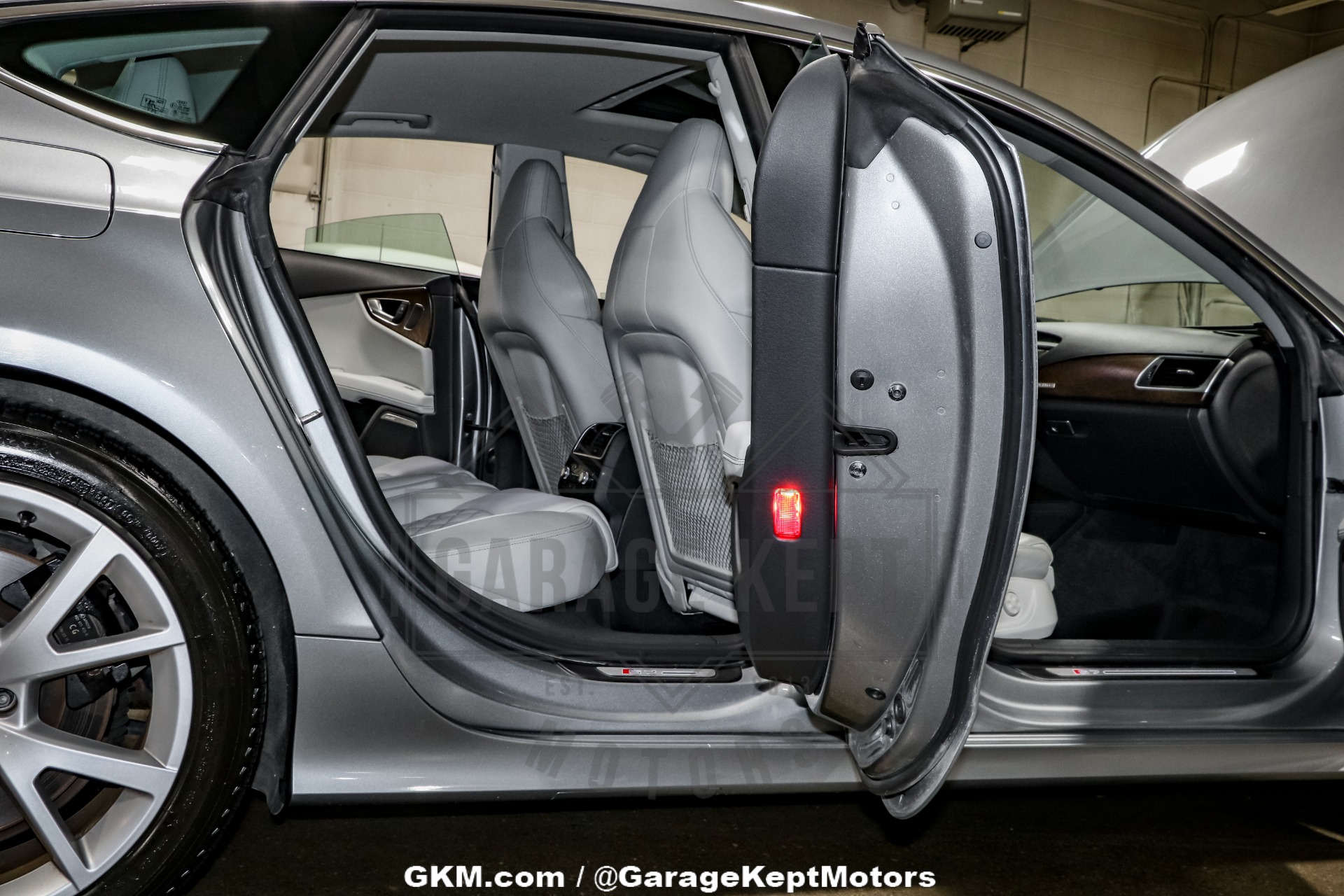 2014 Audi S7 77