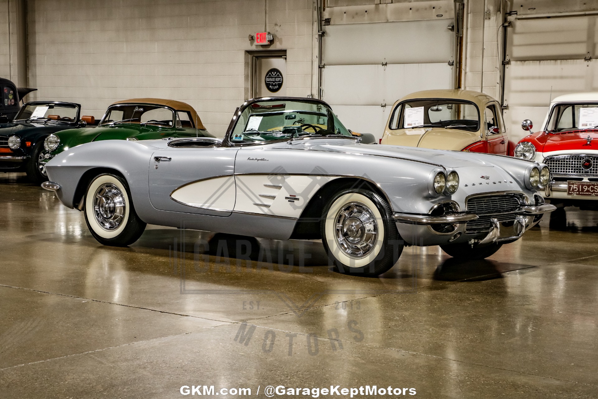 1961 Chevrolet Corvette 1