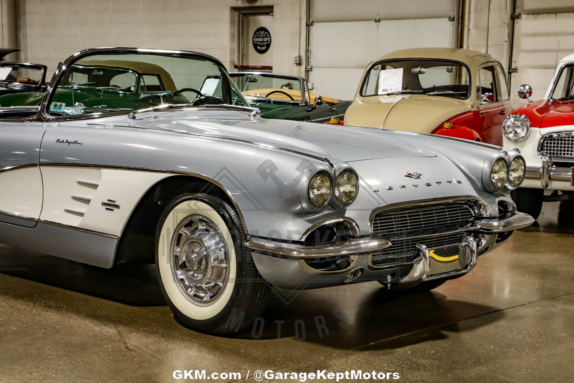 1961 Chevrolet Corvette 33