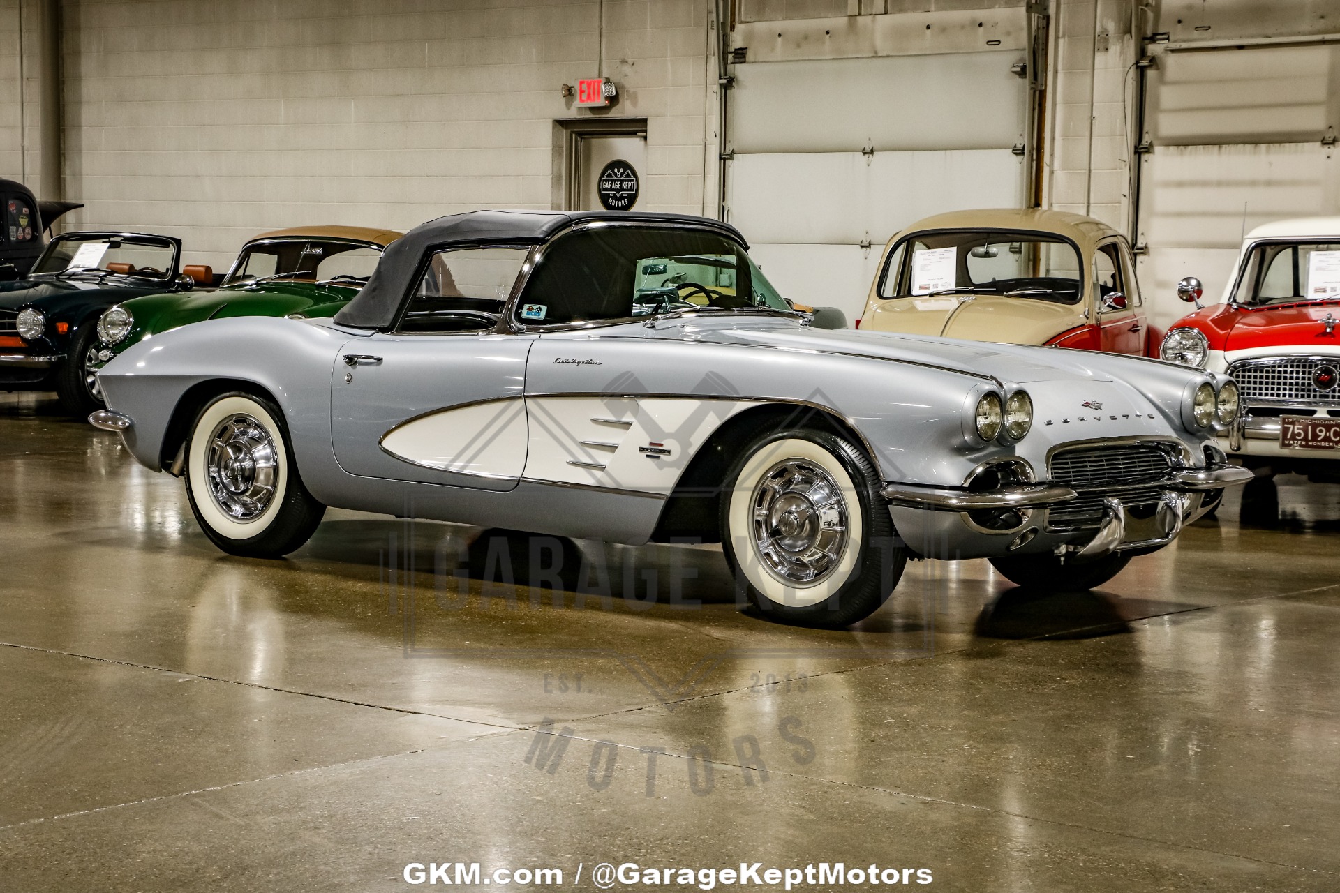 1961 Chevrolet Corvette 3
