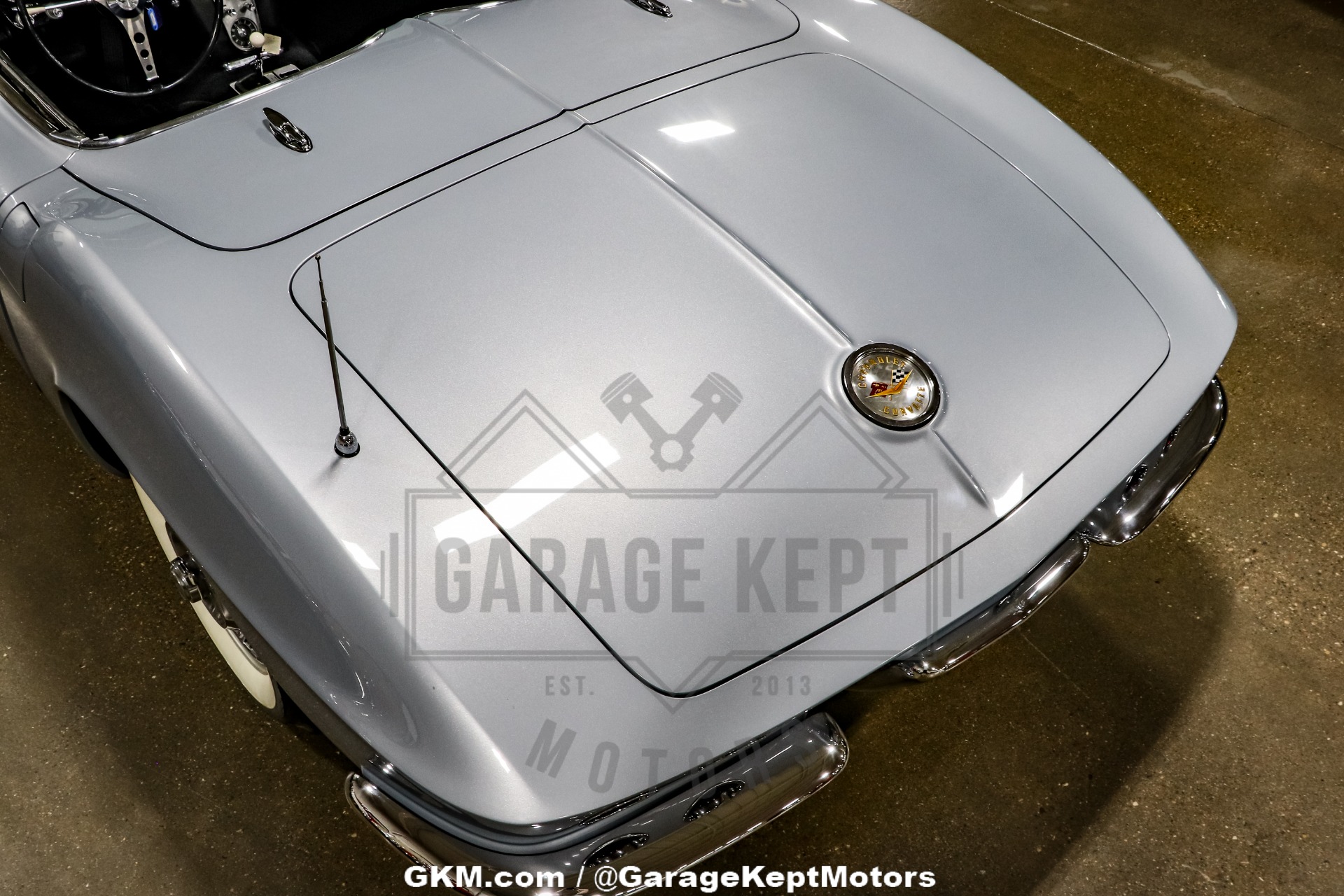 1961 Chevrolet Corvette 54