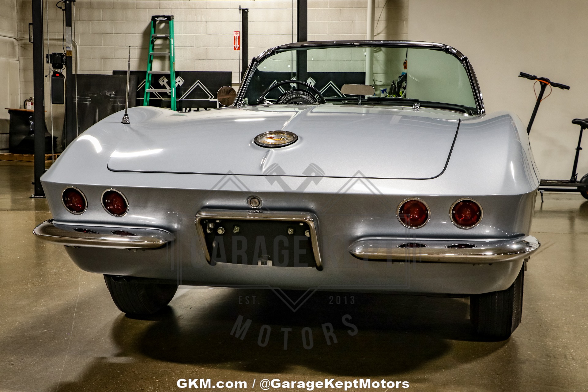 1961 Chevrolet Corvette 58