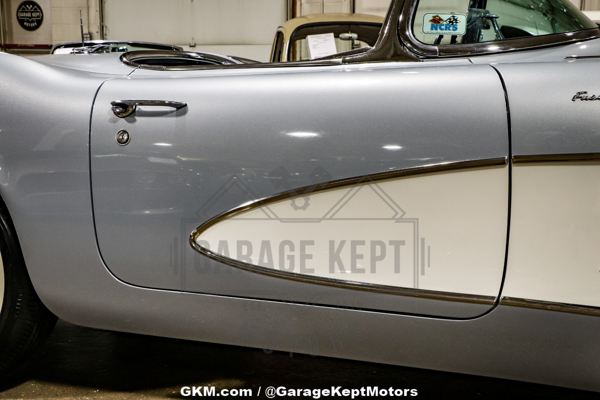 1961 Chevrolet Corvette 69