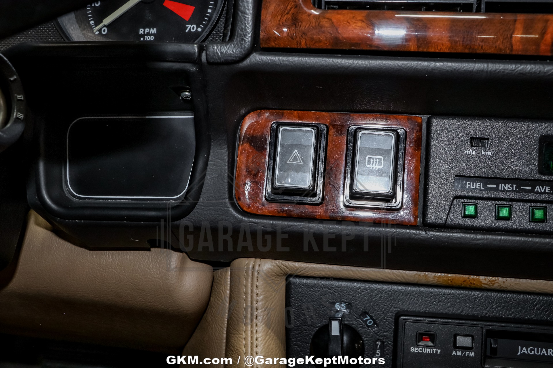 1990 Jaguar XJS 111
