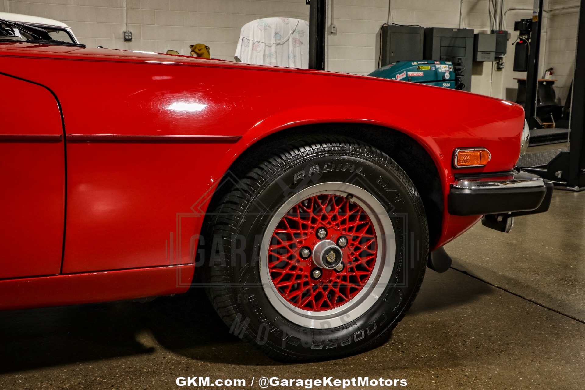 1990 Jaguar XJS 56
