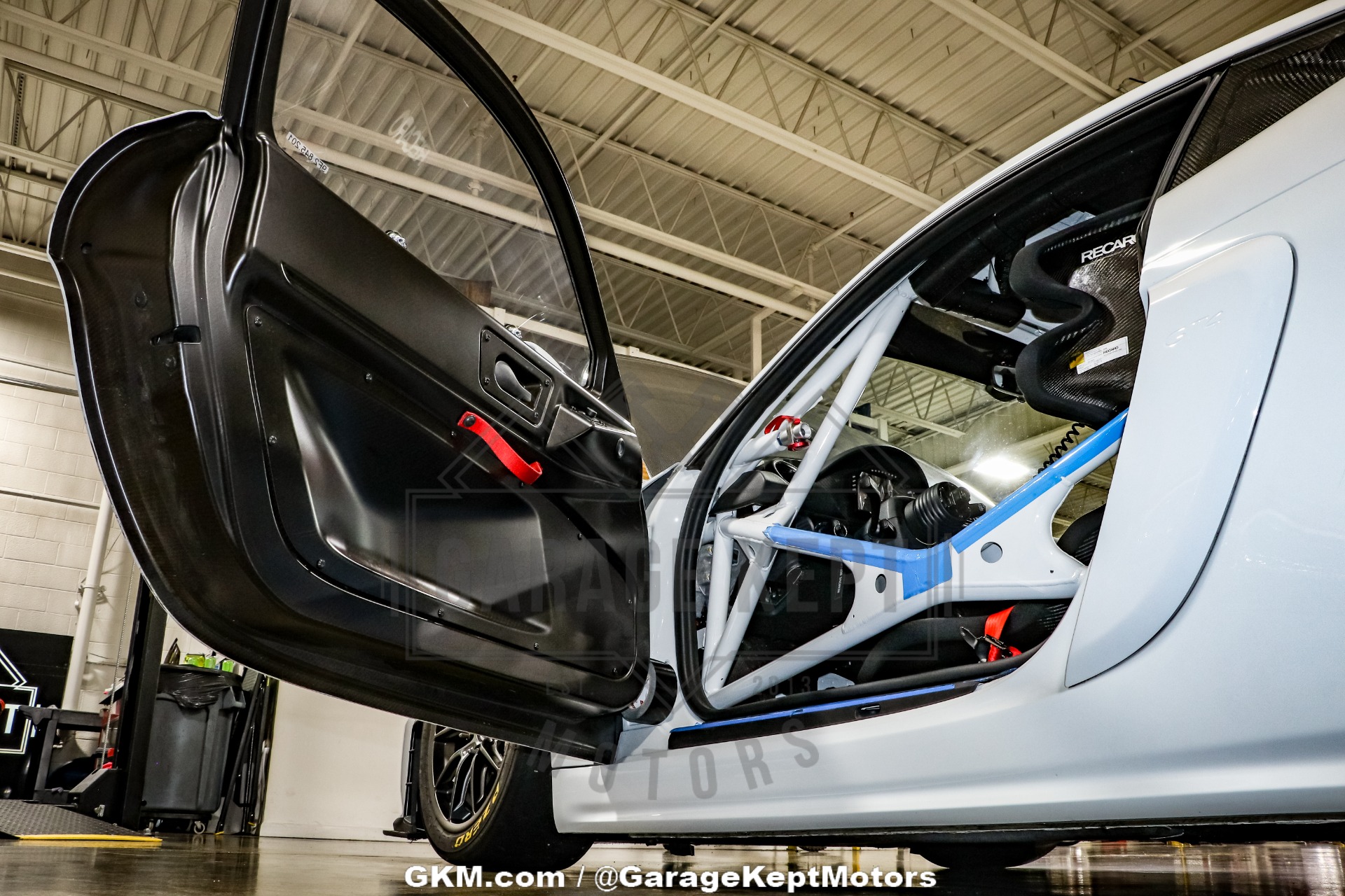 2019 Porsche Cayman GT4 140