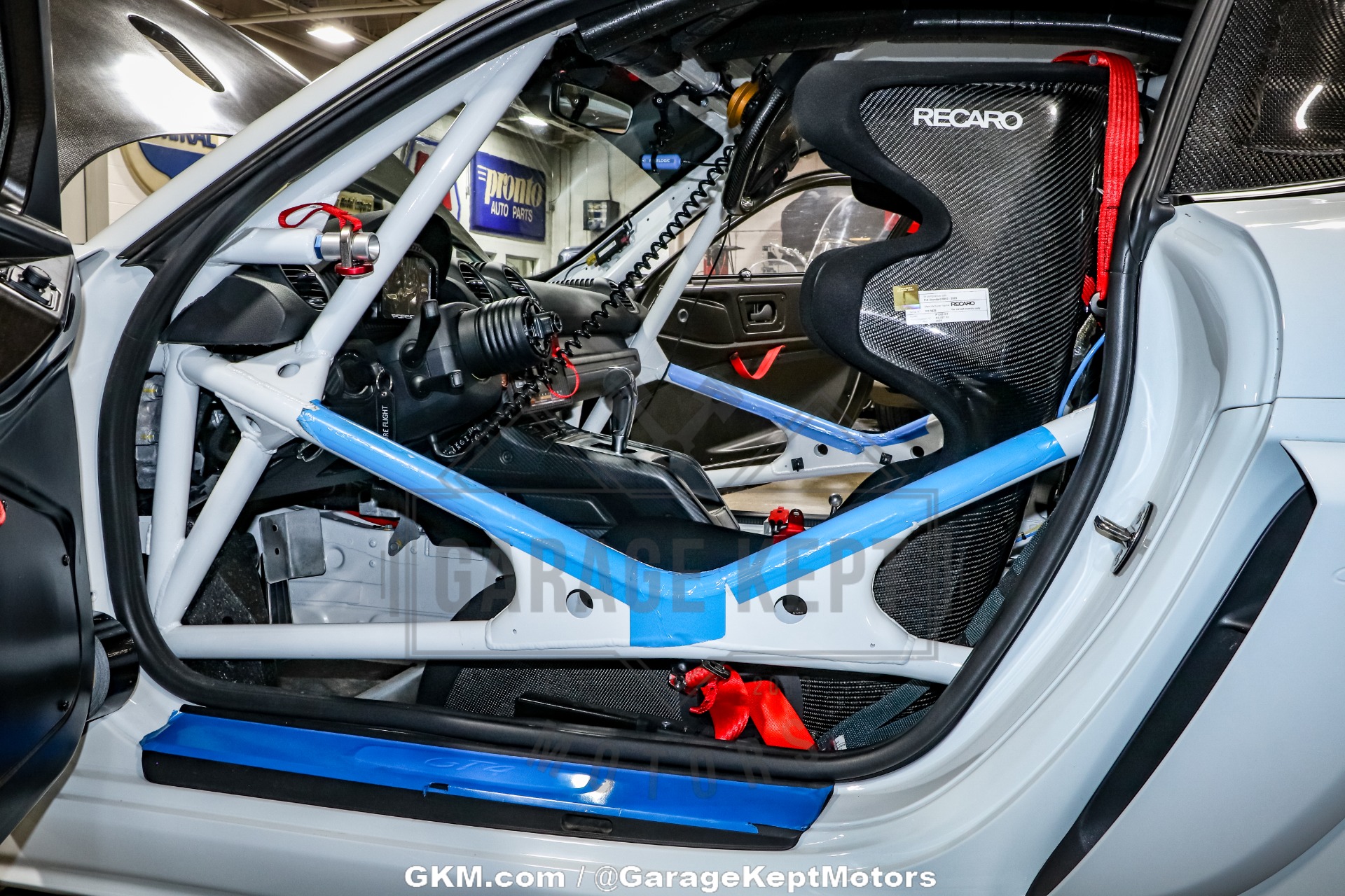 2019 Porsche Cayman GT4 141