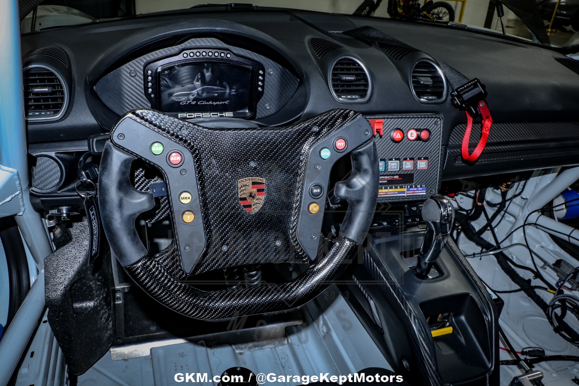 2019 Porsche Cayman GT4 177