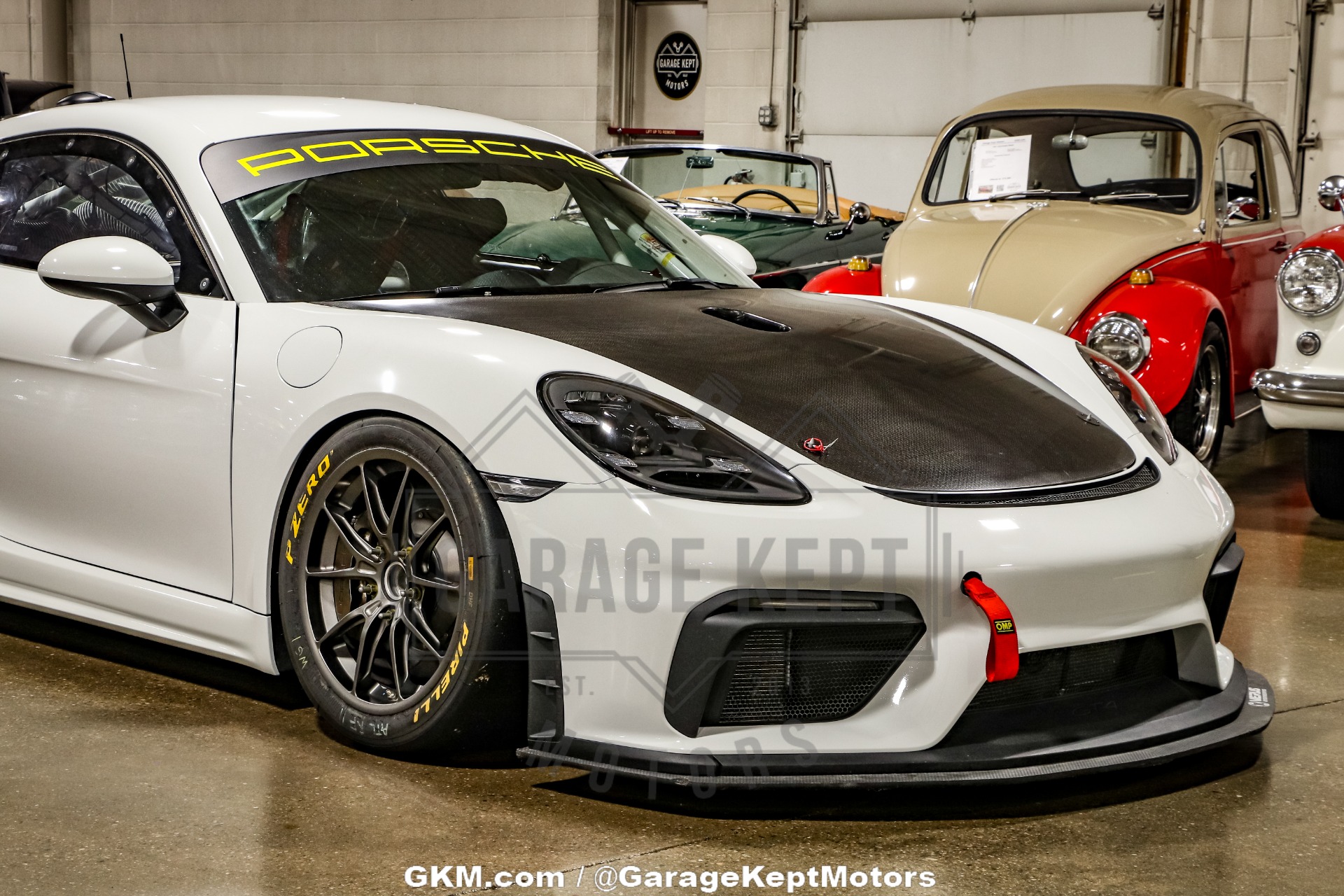 2019 Porsche Cayman GT4 18