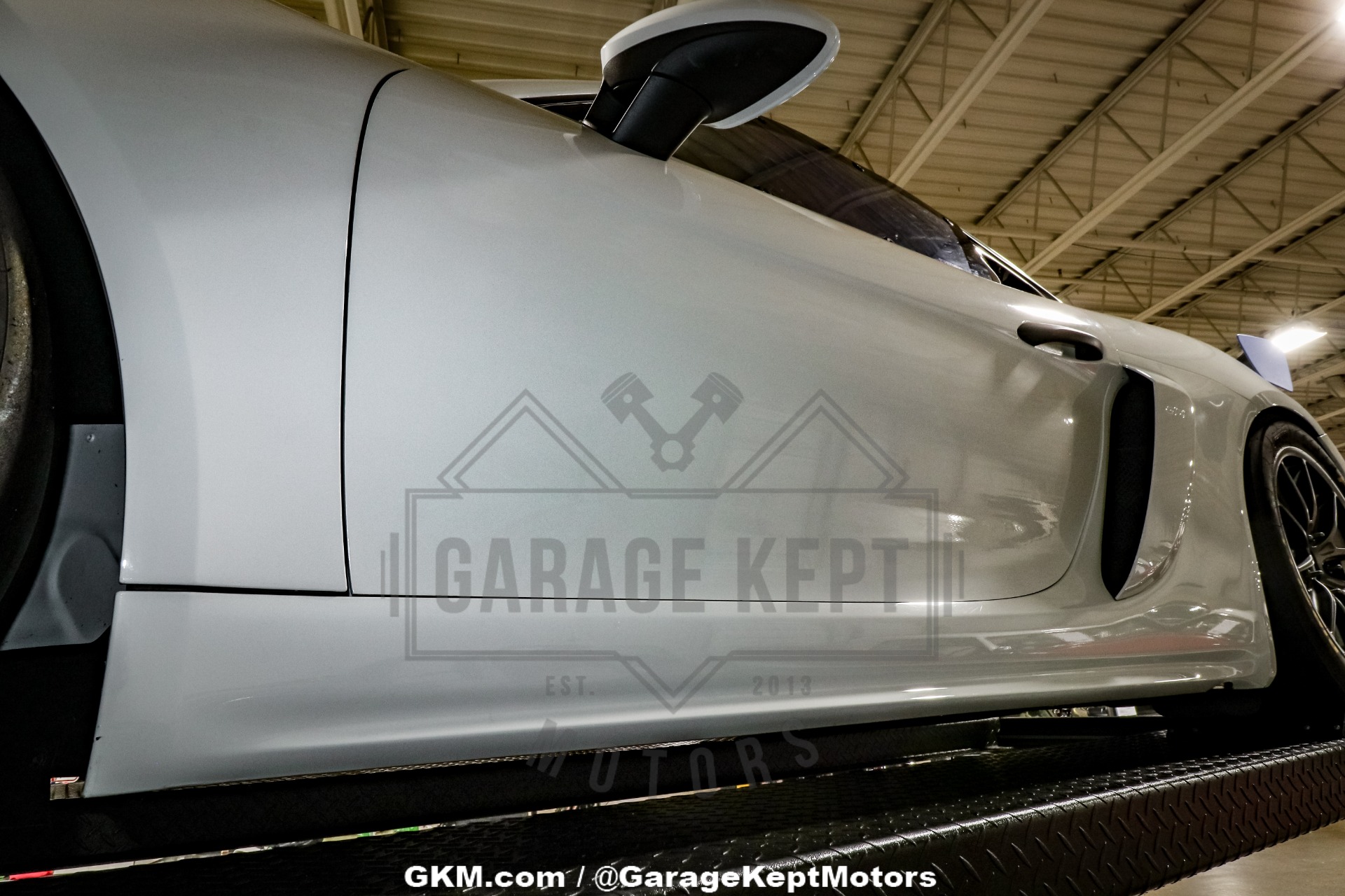 2019 Porsche Cayman GT4 197