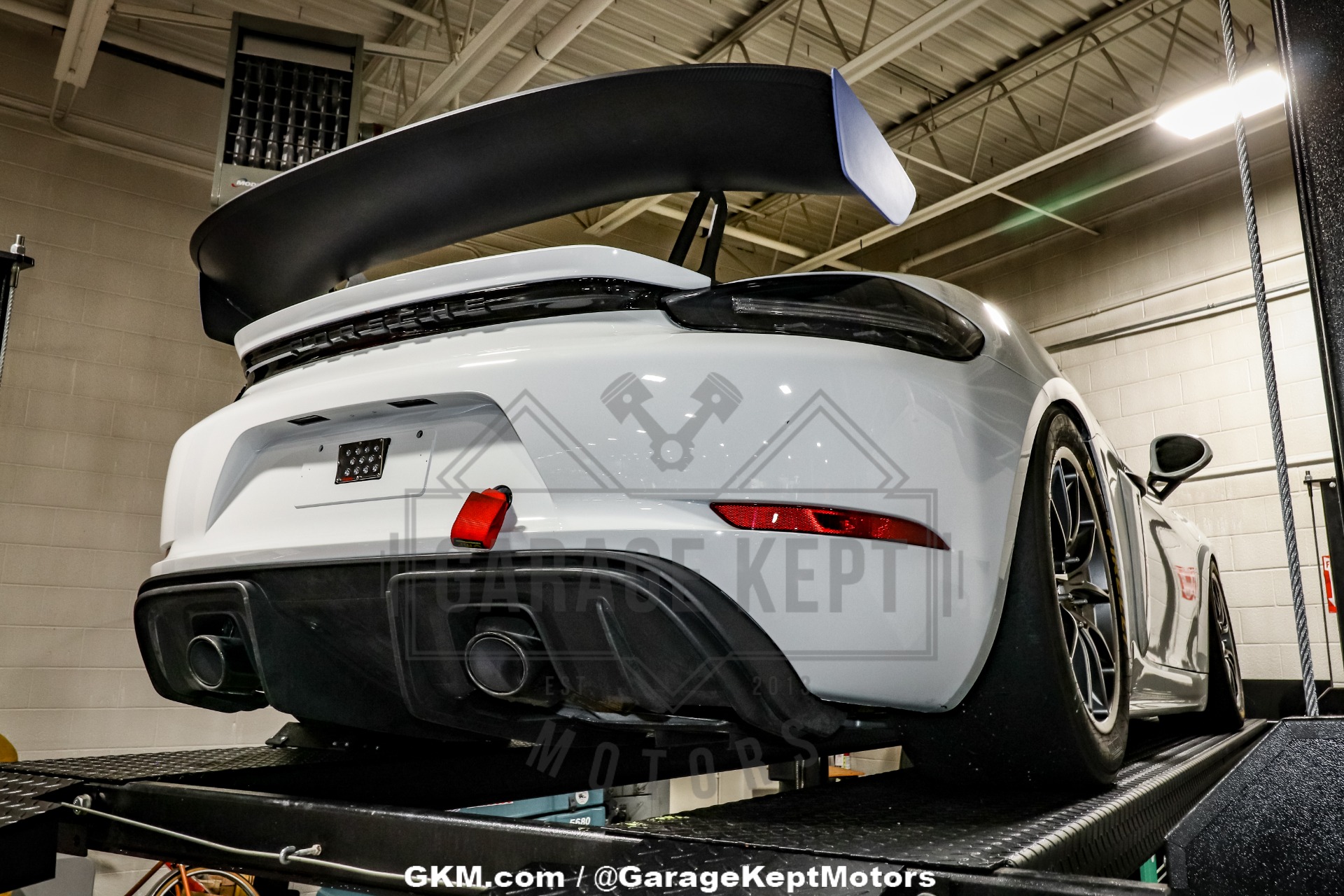 2019 Porsche Cayman GT4 202