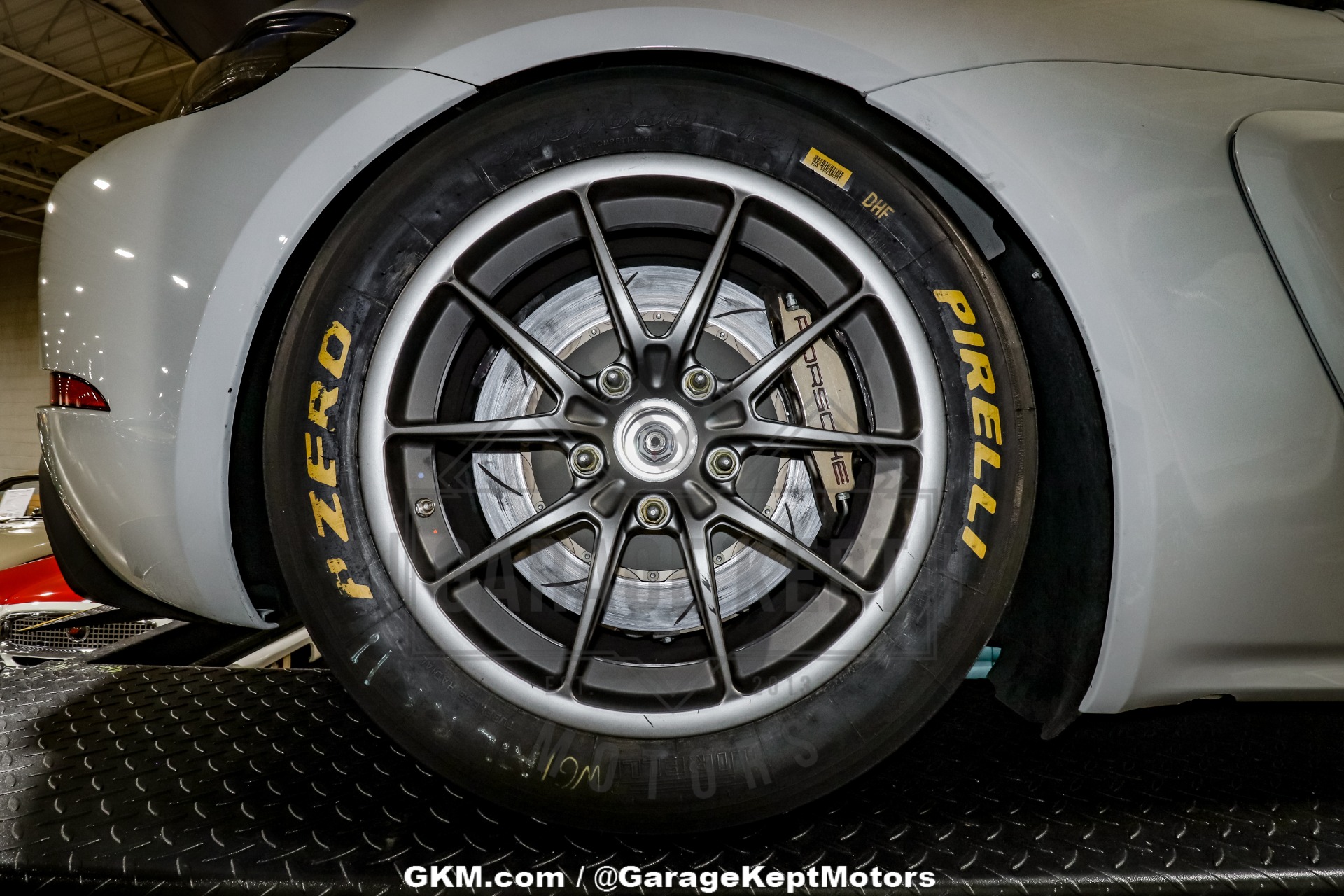 2019 Porsche Cayman GT4 203