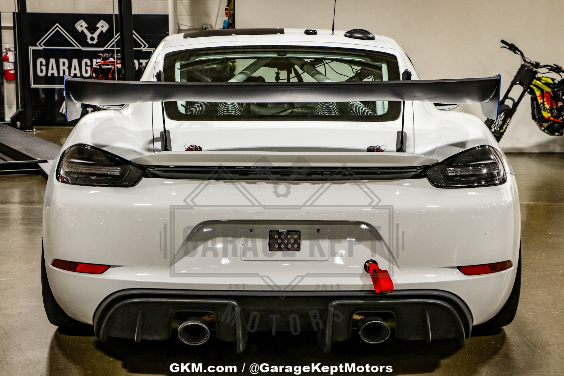 2019 Porsche Cayman GT4 54